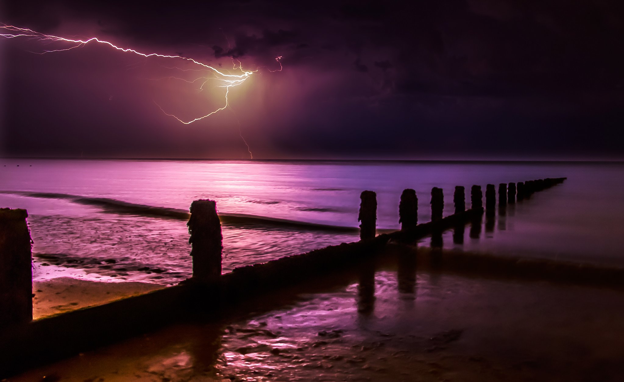 lightning, Night, Light, Nature, Storm, Cities, Sky, Landscapes, Electricity, Skyscapes Wallpaper