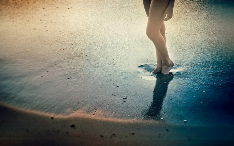 water, Sea, Holiday, Beach, Girl, Leg, Blue HD Wallpaper Desktop Background