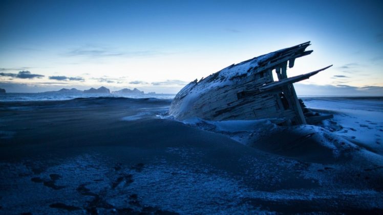 boat, Shipwreck, Landscape, Beach, Sea, Ocean HD Wallpaper Desktop Background