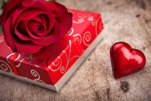 rose, Flowers, Red, Love, Romance, Life, For, Chocolate, Gift, Couple, Heart