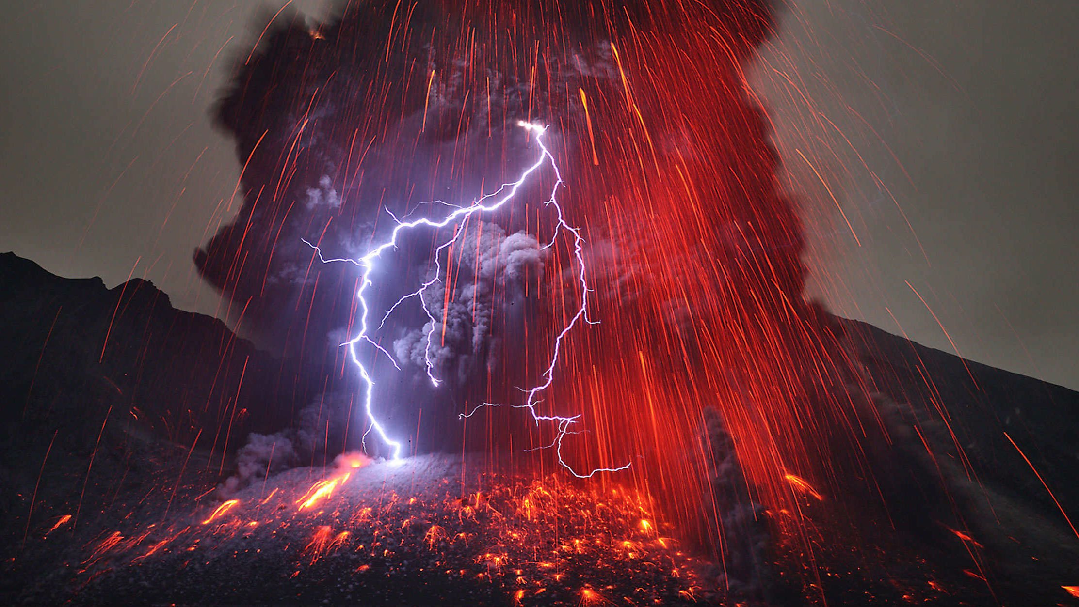 volcano, Mountain, Lava, Nature, Landscape, Mountains, Fire, Lightning Wallpaper