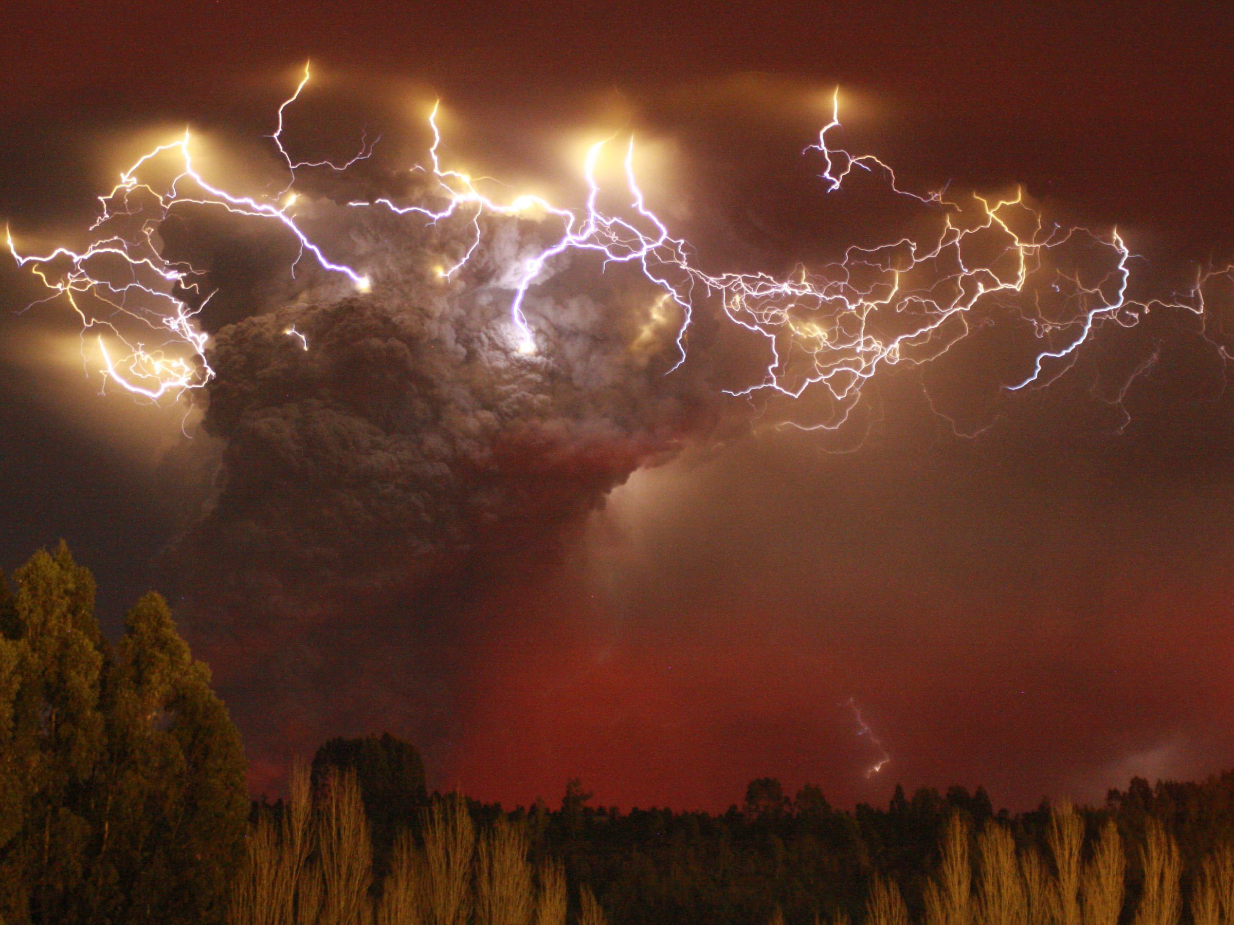 volcano, Mountain, Lava, Nature, Landscape, Mountains, Fire, Lightning Wallpaper