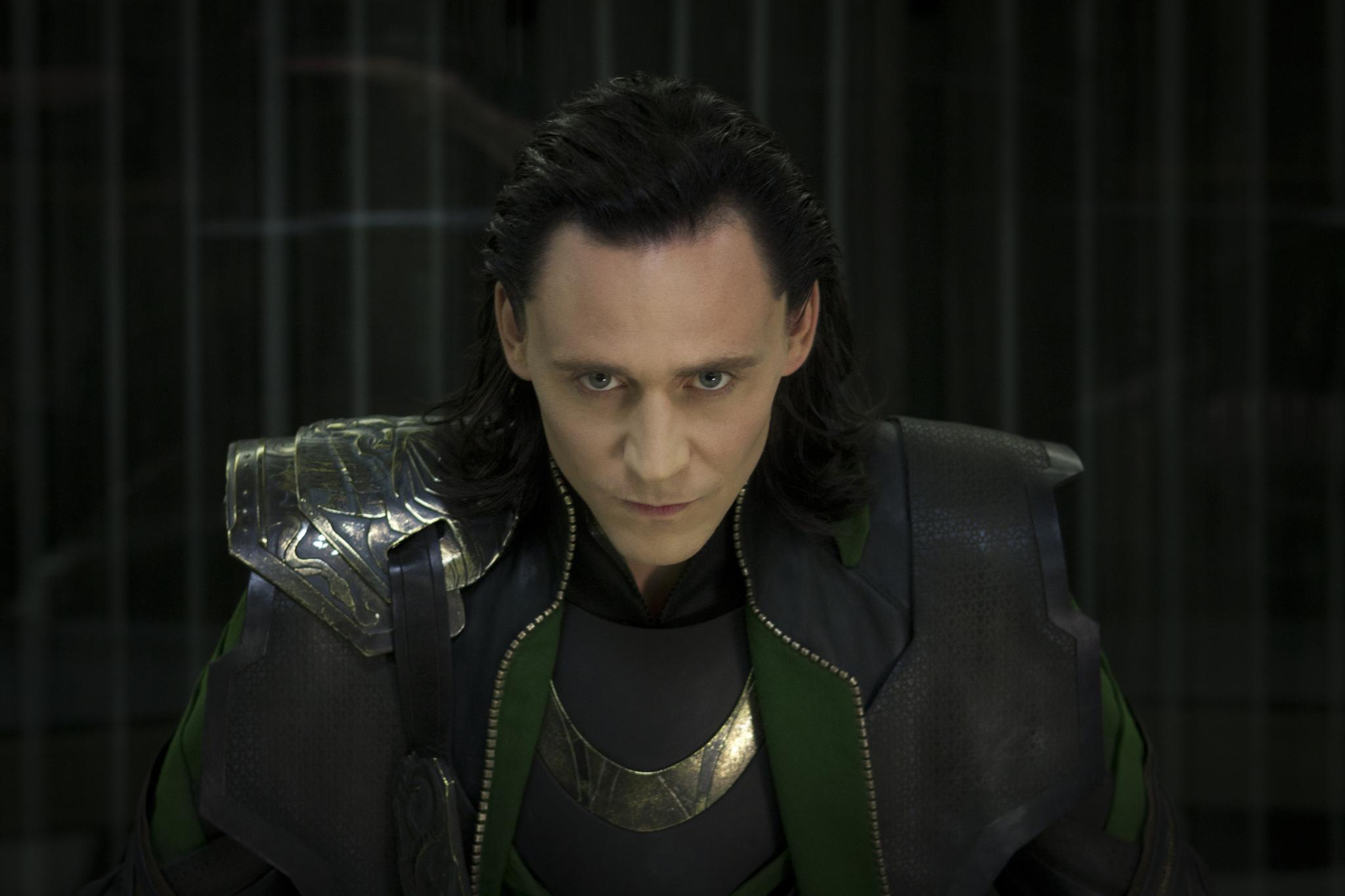 tom, Hiddleston, The, Avengers, Loki, Comics, Movies, Actor, Men, Males Wallpaper