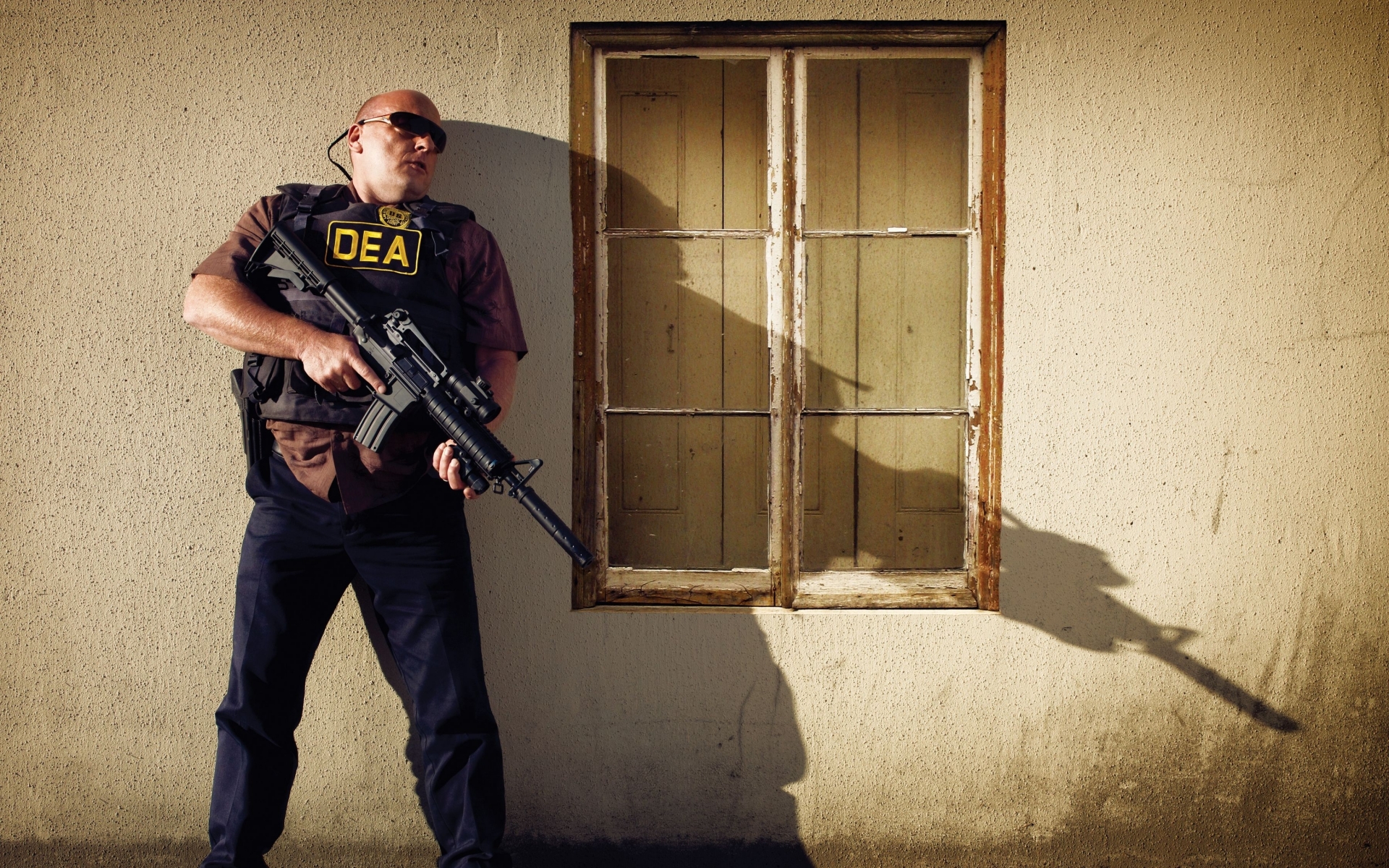 breaking, Bad, Dean, Norris, Hank, Schrader, Shadow, Rifle, Dea, Television, Police, Anarchy Wallpaper