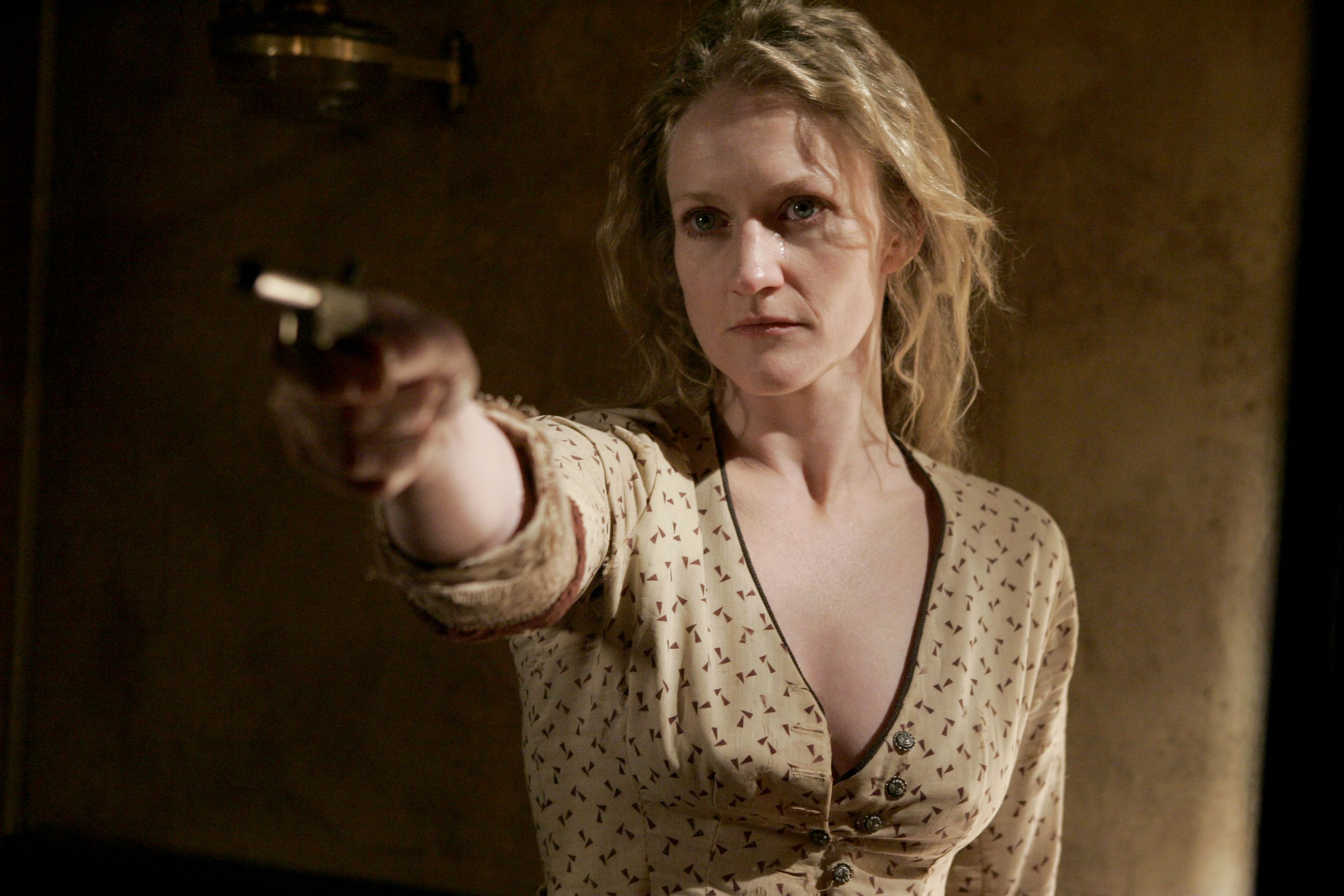 deadwood, Hbo, Western, Drama, Television, Weapon, Gun, Pistol Wallpaper