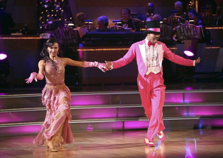 dancing with the stars, Family, Gameshow, Dance, Music, Stars, Dancing, Series, Competition,  18 HD Wallpaper Desktop Background