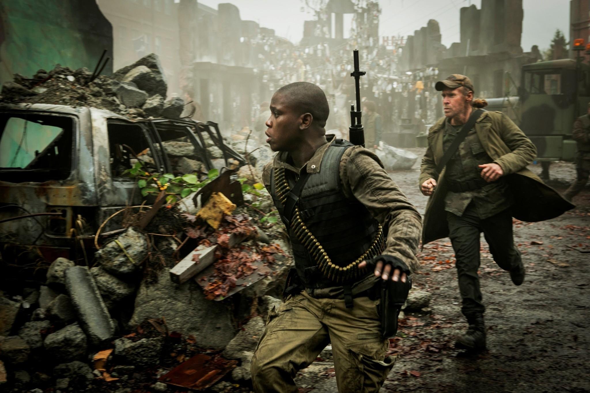 falling, Skies, Action, Series, Sci fi, Thriller, Apocalyptic Wallpaper