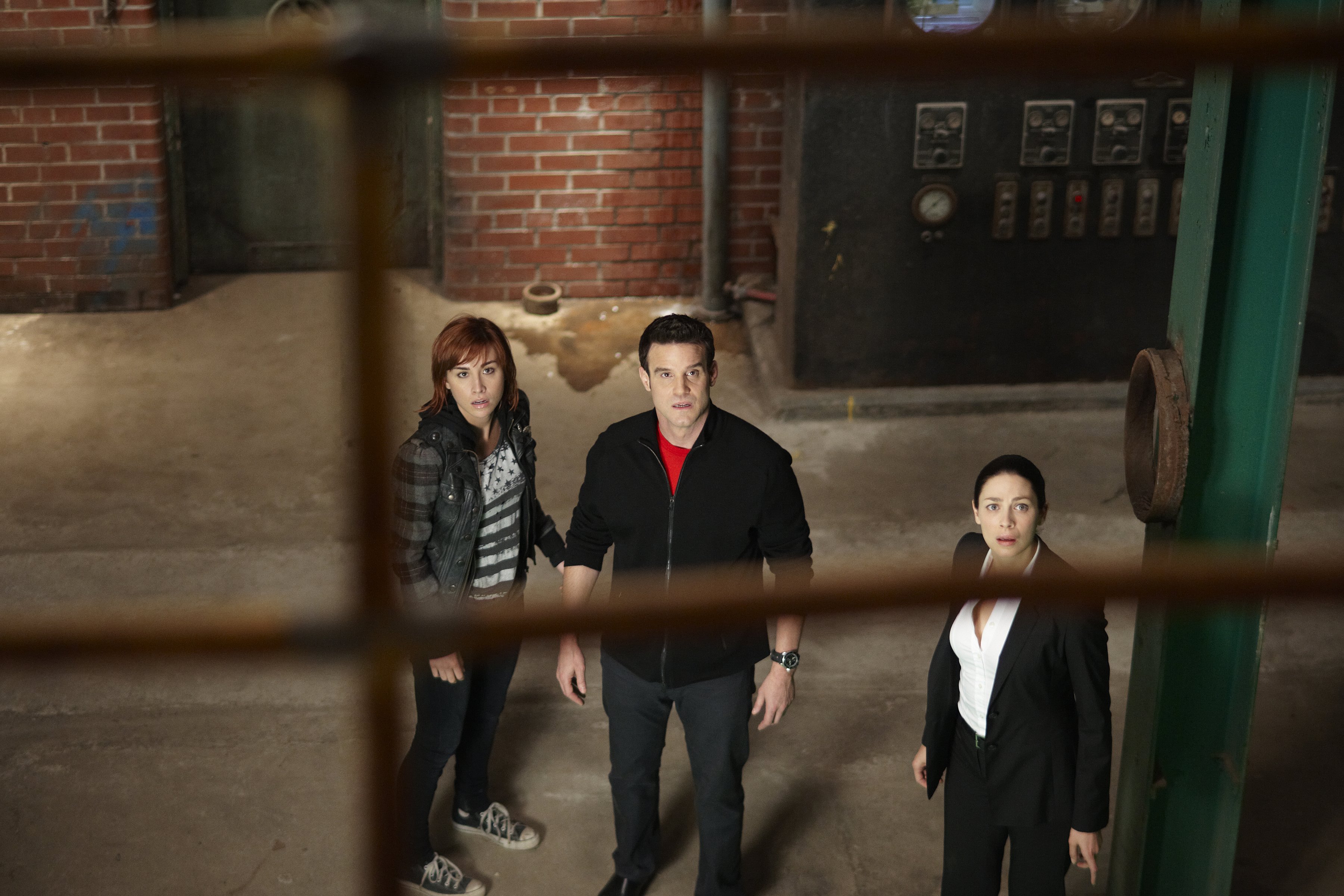 warehouse, 13, Drama, Mystery, Sci fi, Fantasy, Series Wallpaper