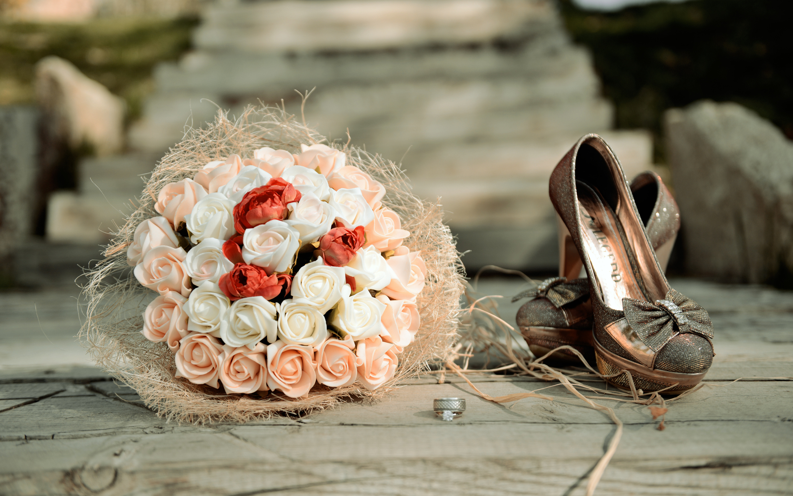 roses, Flowers, Wedding, Shoes, Bouquet Wallpaper