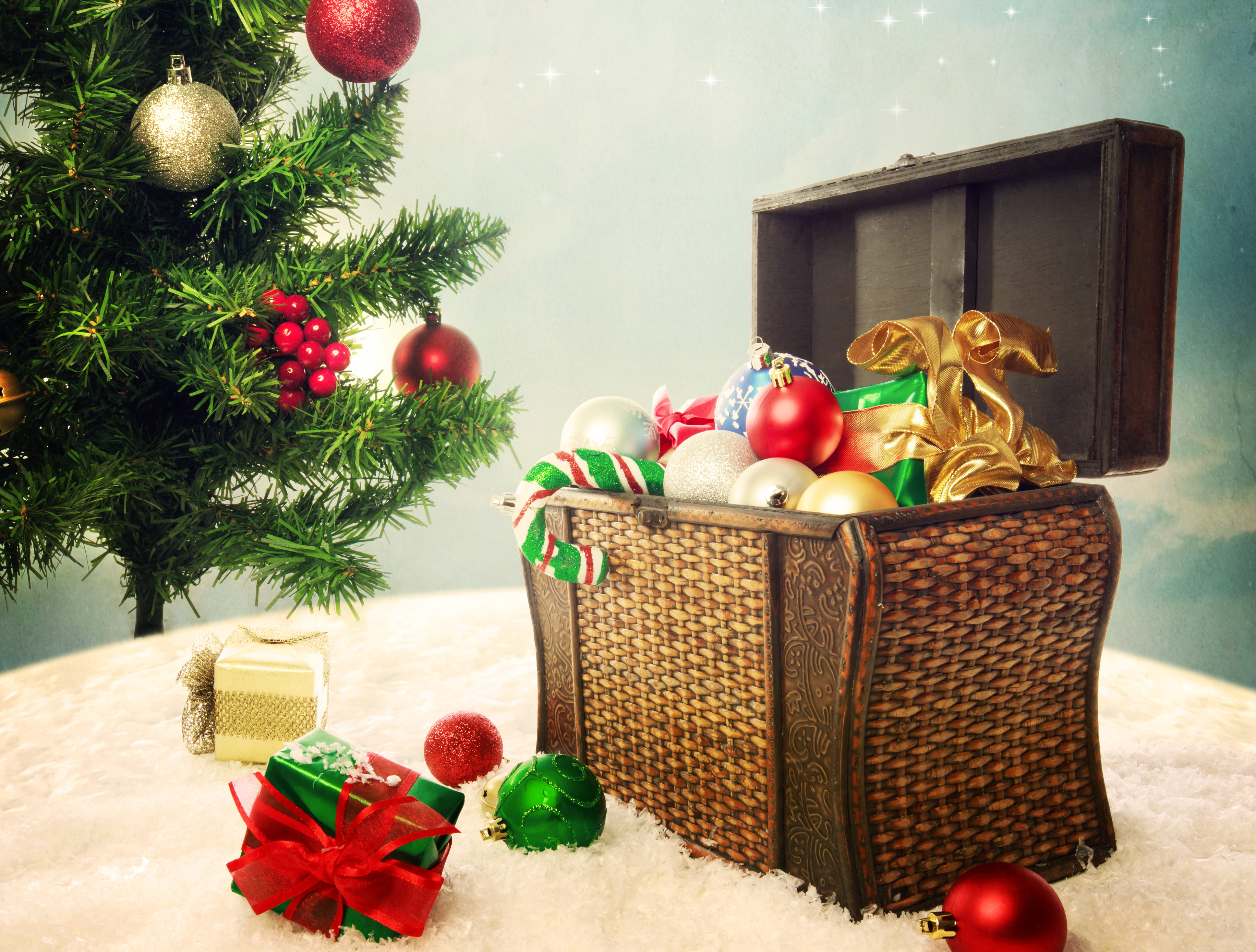 holidays, Christmas,  , New, Year,  , Balls, Christmas, Tree, Gifts Wallpaper