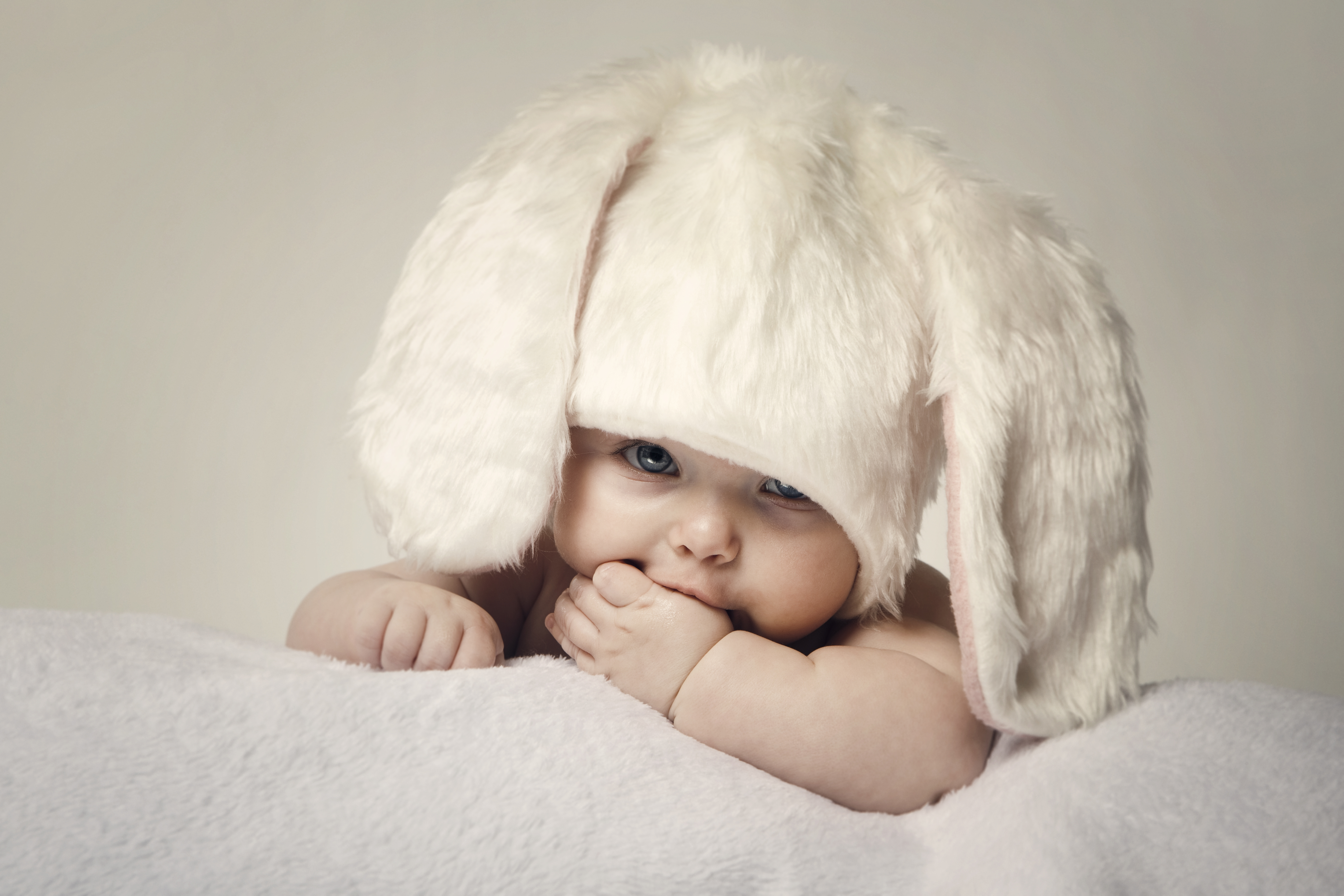 hares, Infants, Winter, Hat, Children Wallpaper