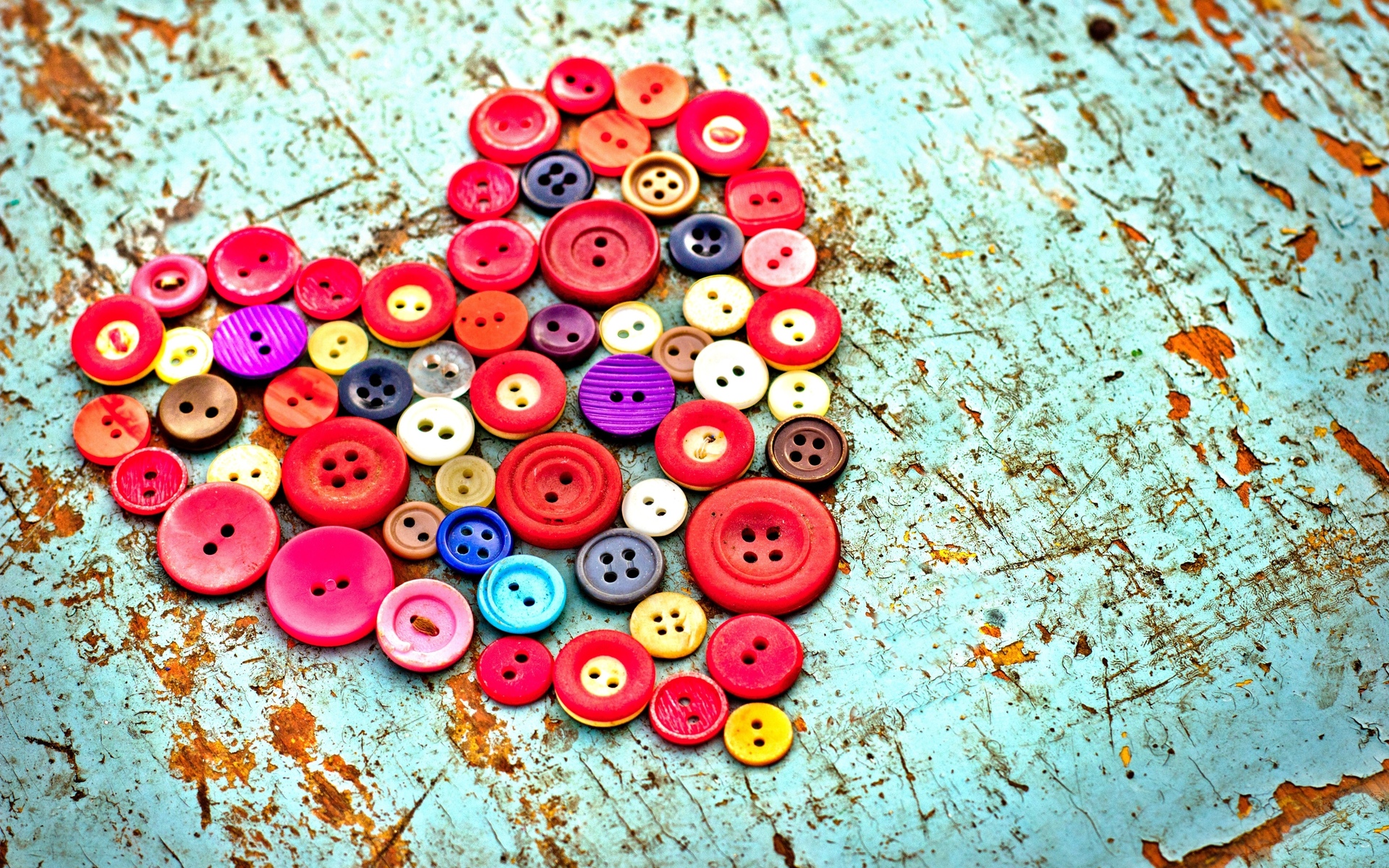 love, Romance, Heart, Artistic, Buttons, Color, Contrast, Emotion, Mood, Valentines, Abstract, Photography Wallpaper
