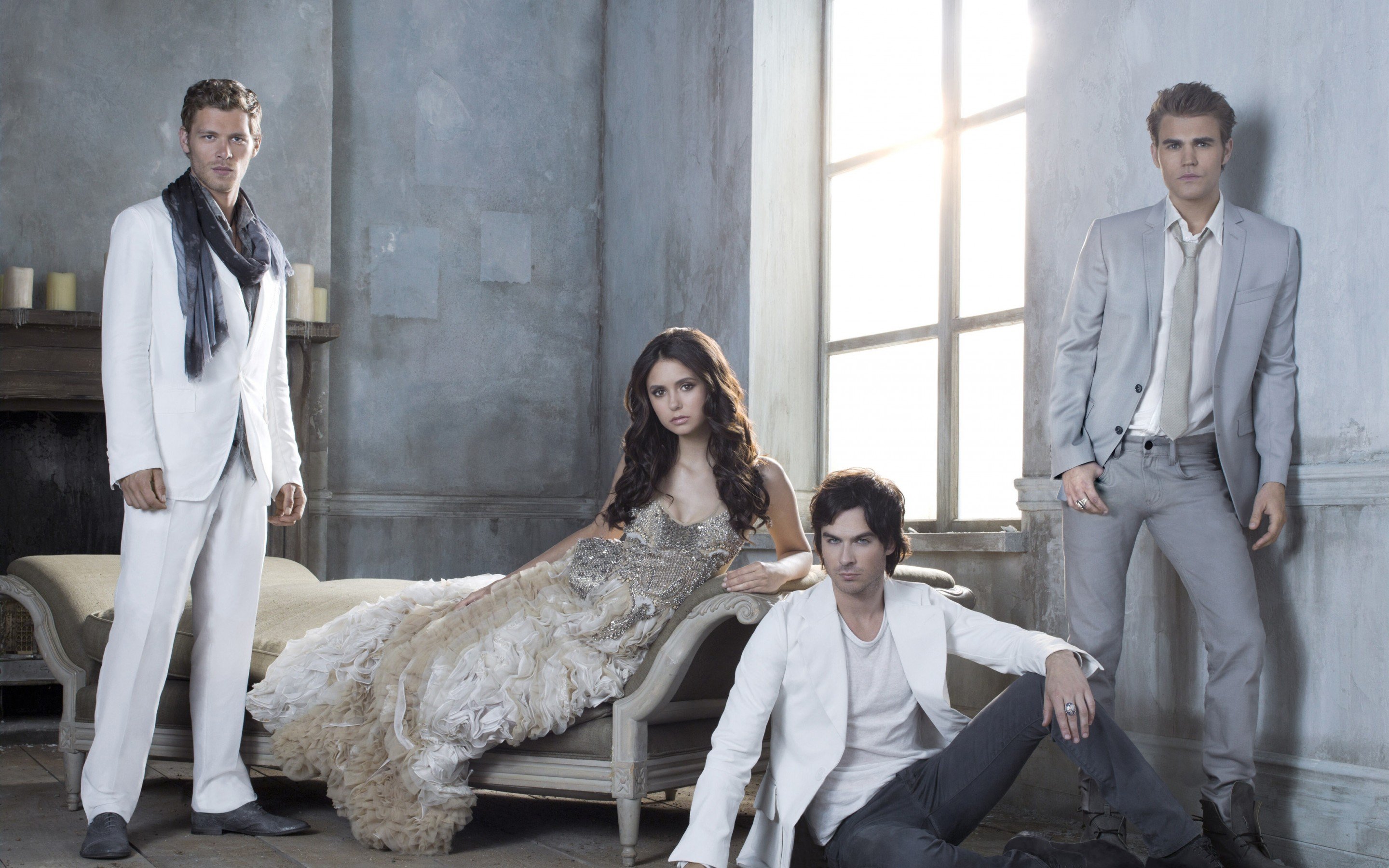 vampire, Diaries, Tv, Serie, Show, Nina, Dobrev, Paul, Wesley, Ian, Somerhalder Wallpaper