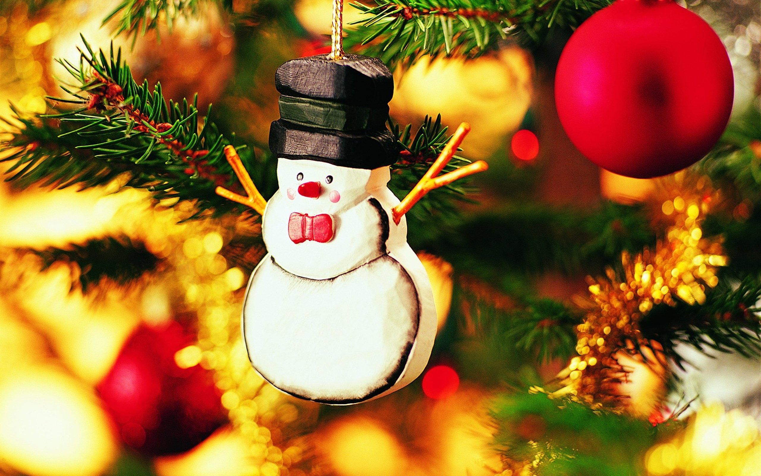 merry, Christmas, Holiday, Vacation, Gifts, Tree, Happy, Beautiful, Santa, Snowman, Lights Wallpaper
