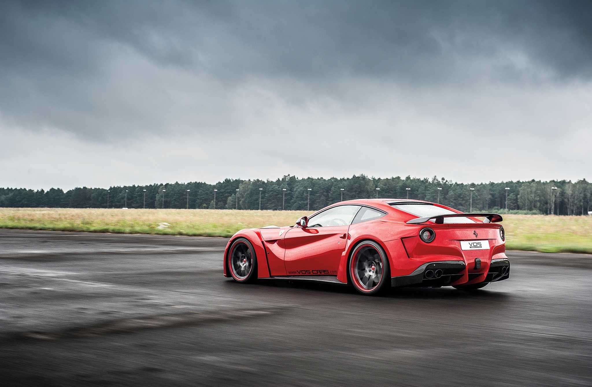 Ferrari f12 Novitec n largo