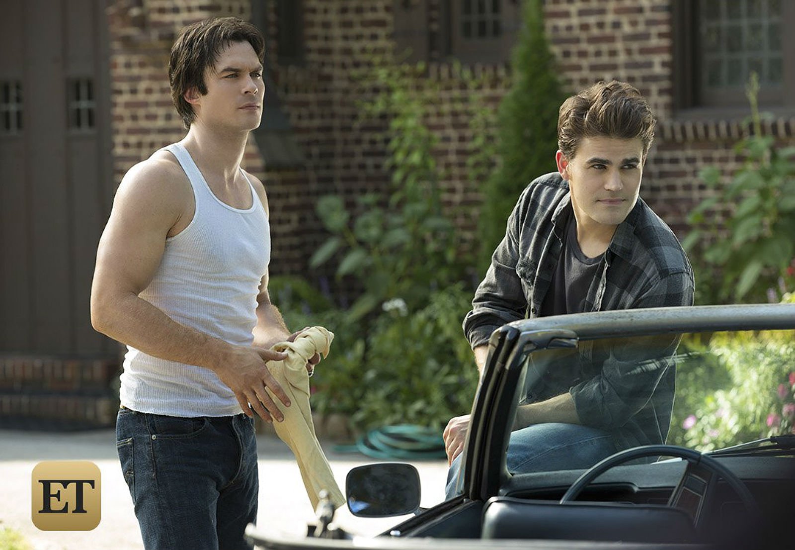 vampire diaries romance