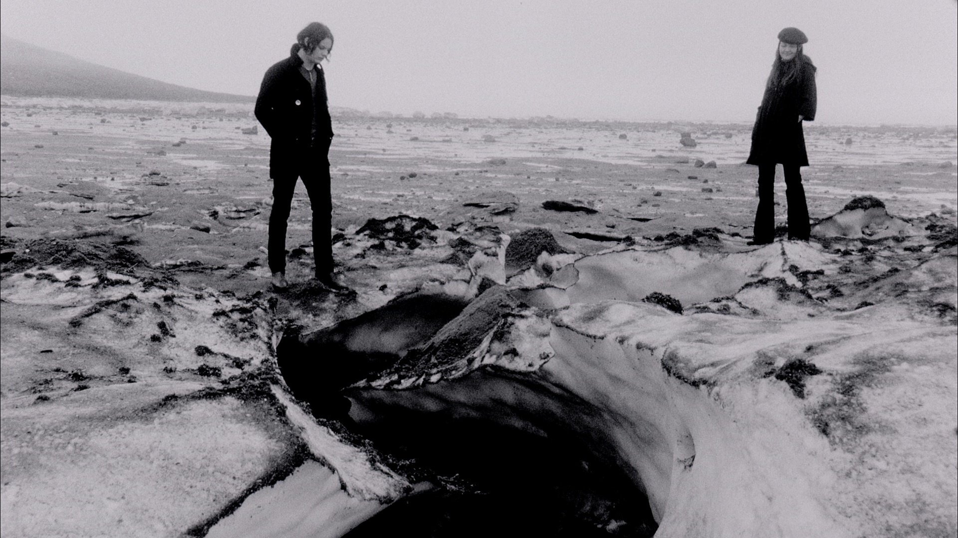 the white stripes, Alternative, Rock, Garage, Blues, Punk, White, Stripes Wallpaper