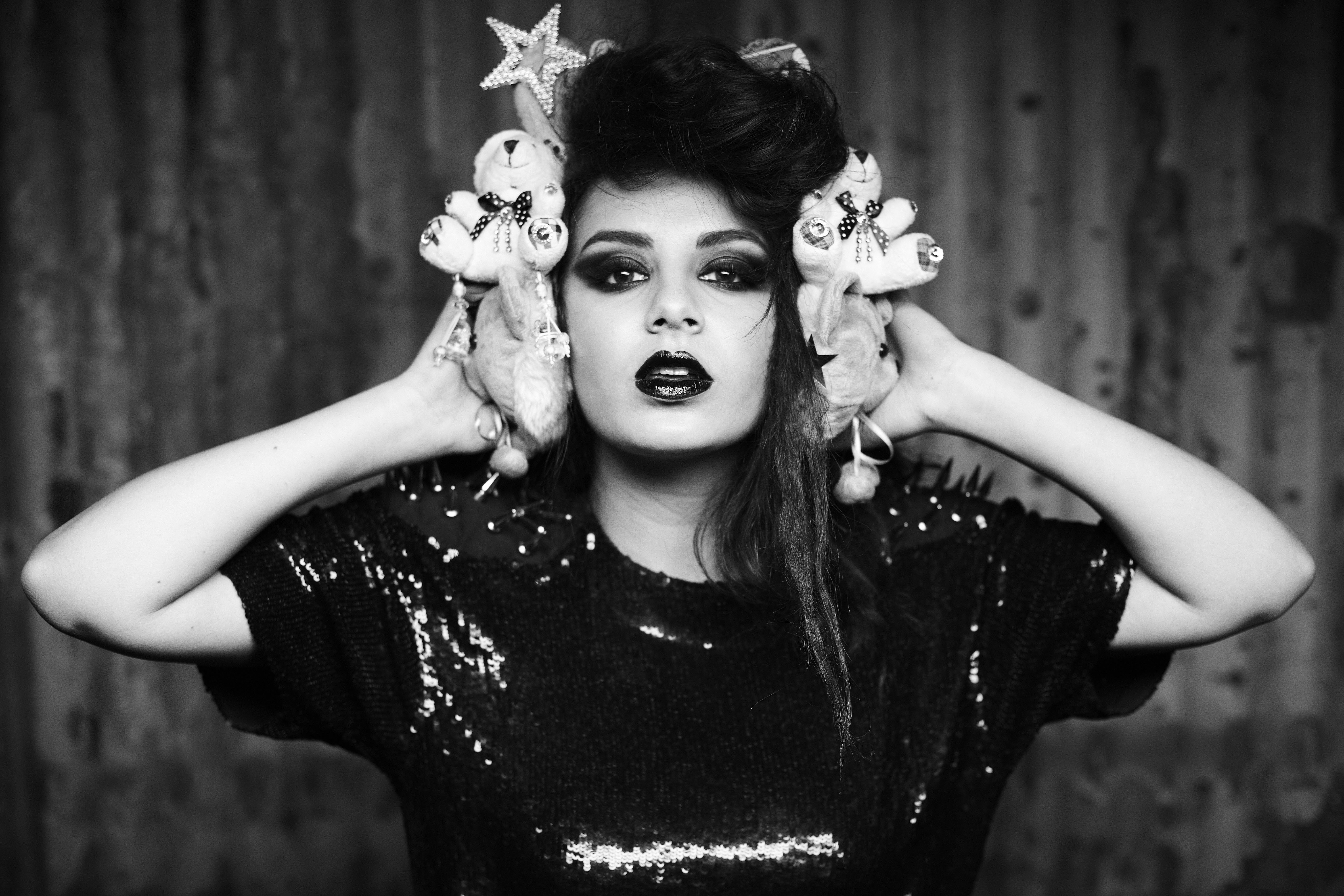 charli, Xcx, House, Pop, Electronica, Indie, Electro, Synth, Synthpop, Babe, Singer Wallpaper