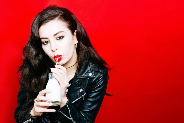 charli, Xcx, House, Pop, Electronica, Indie, Electro, Synth, Synthpop, Babe, Singer HD Wallpaper Desktop Background