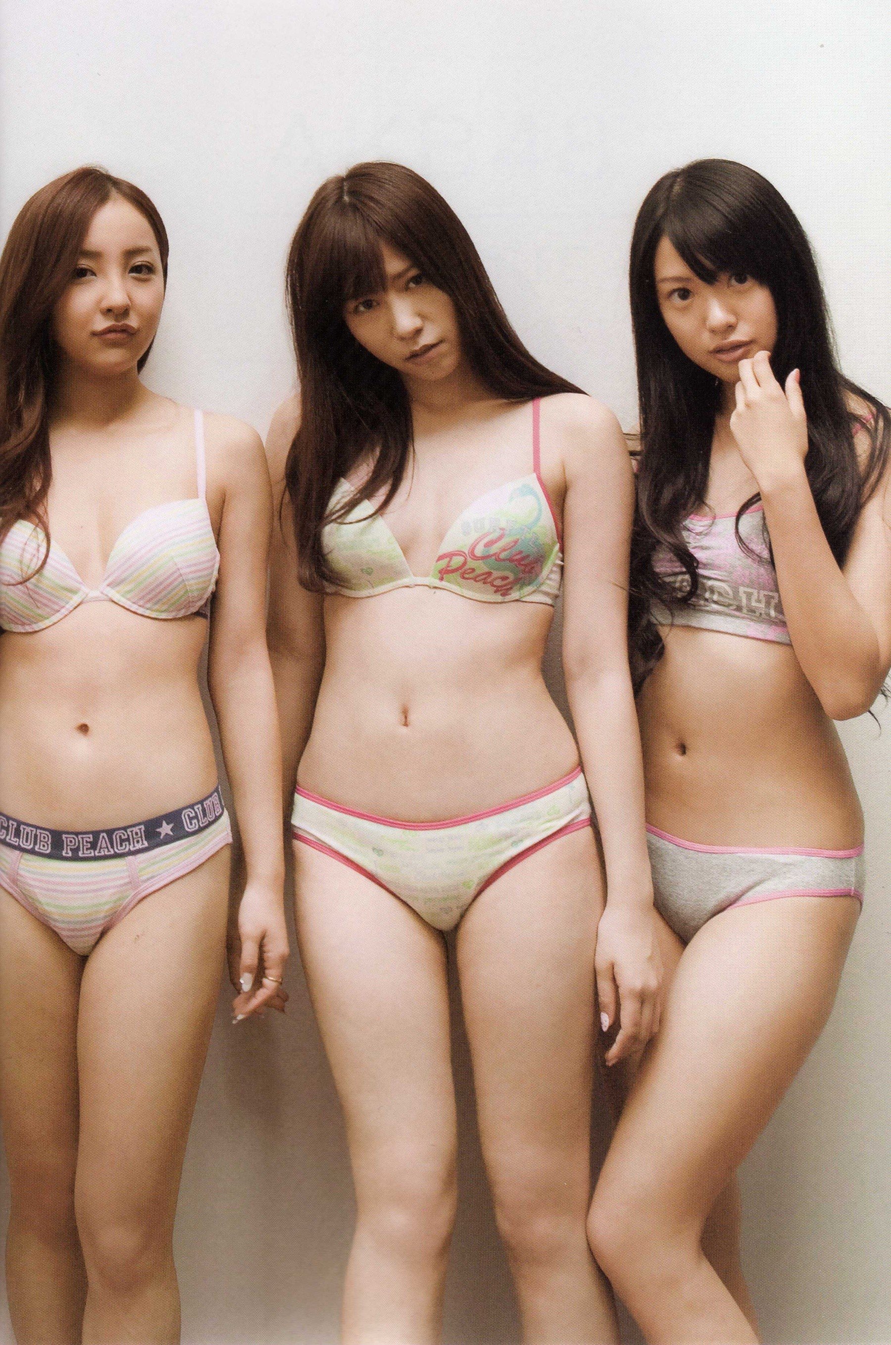 Naked Japanese Teens