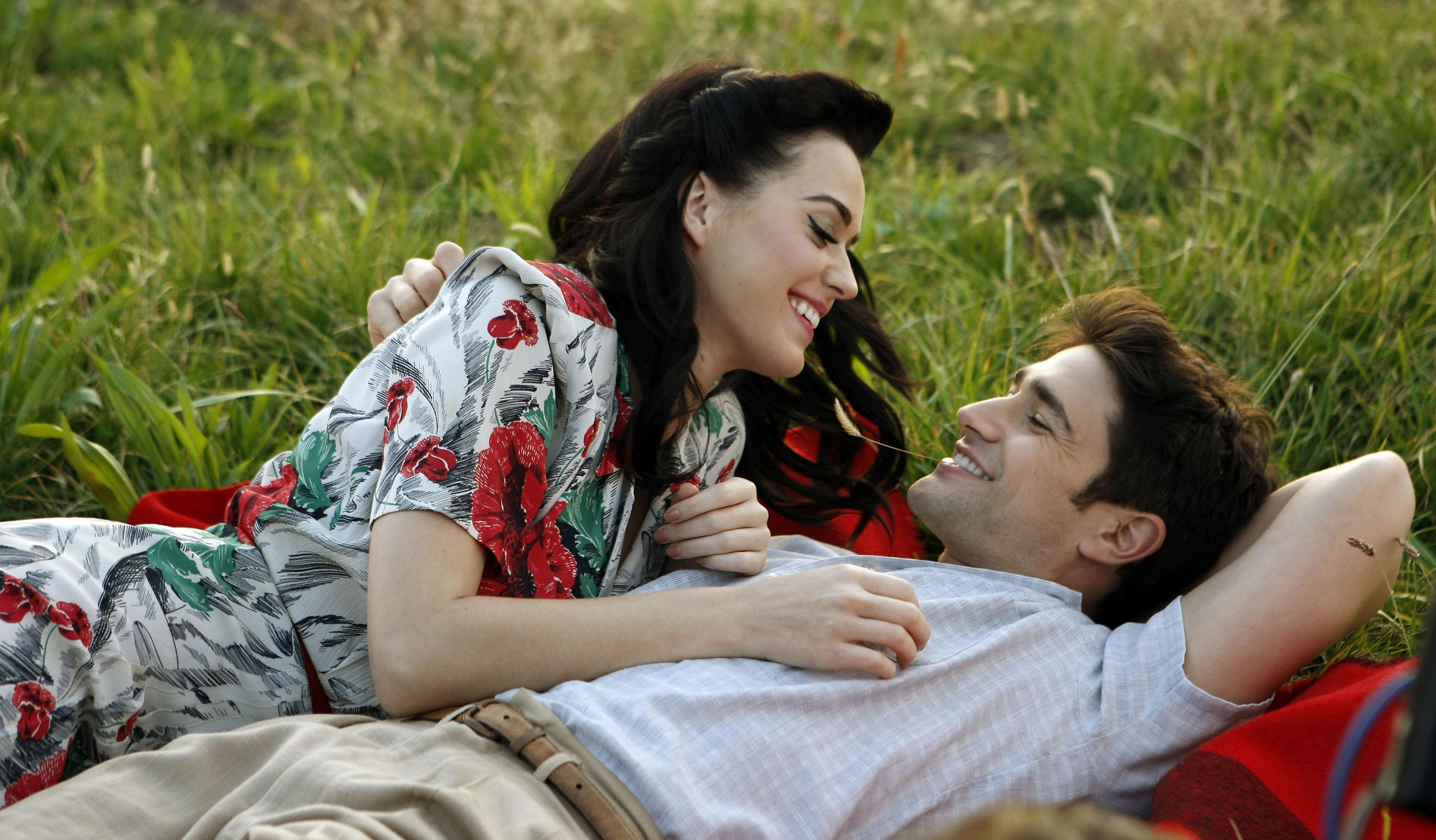 katy, Perry, Pop, Singer, Actress, Girl, Brunette, Mood, Love Wallpaper