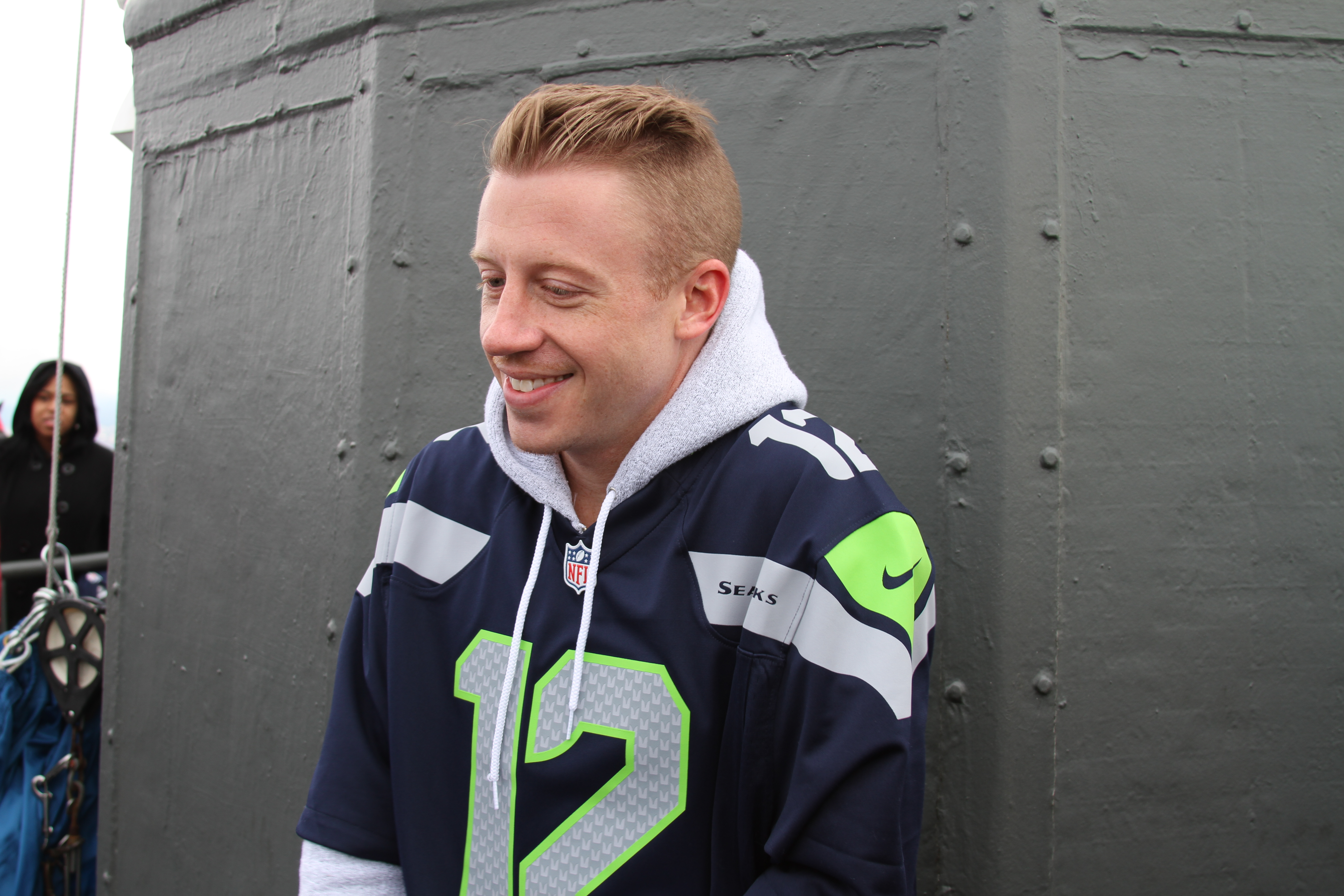 macklemore, Ryan, Lewis, Rap, Rapper, Hip, Hop, Seattle, Seahawks Wallpaper