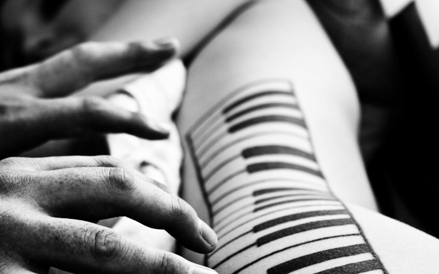 women, Piano Wallpaper