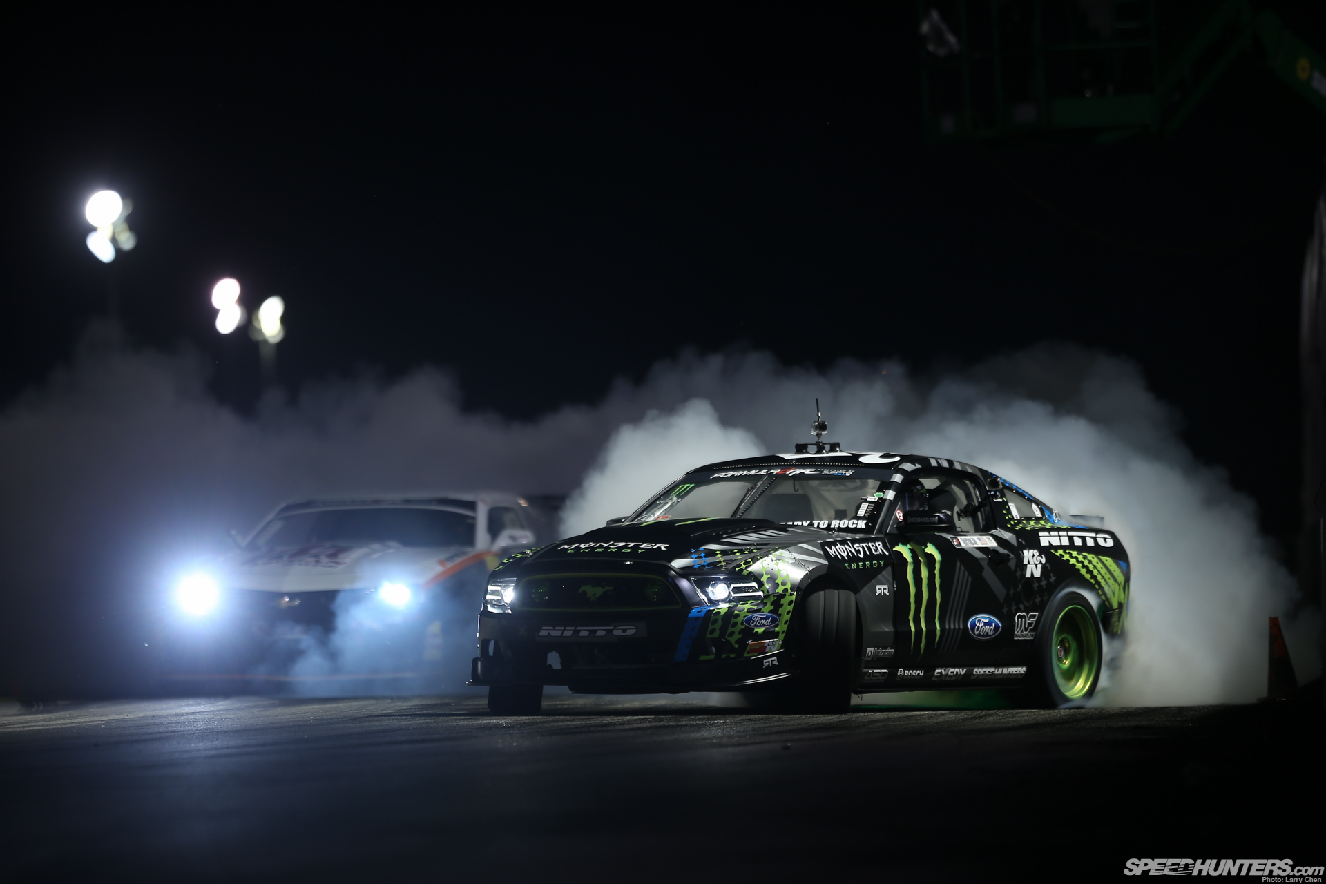 ford, Mustang, Lights, Drift, Smoke, Night, Race, Racing, Muscle Wallpaper