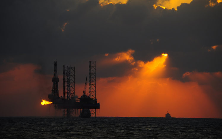 oil, Rig, Platform, Sunlight, Clouds, Ocean, Boat, Fire HD Wallpaper Desktop Background