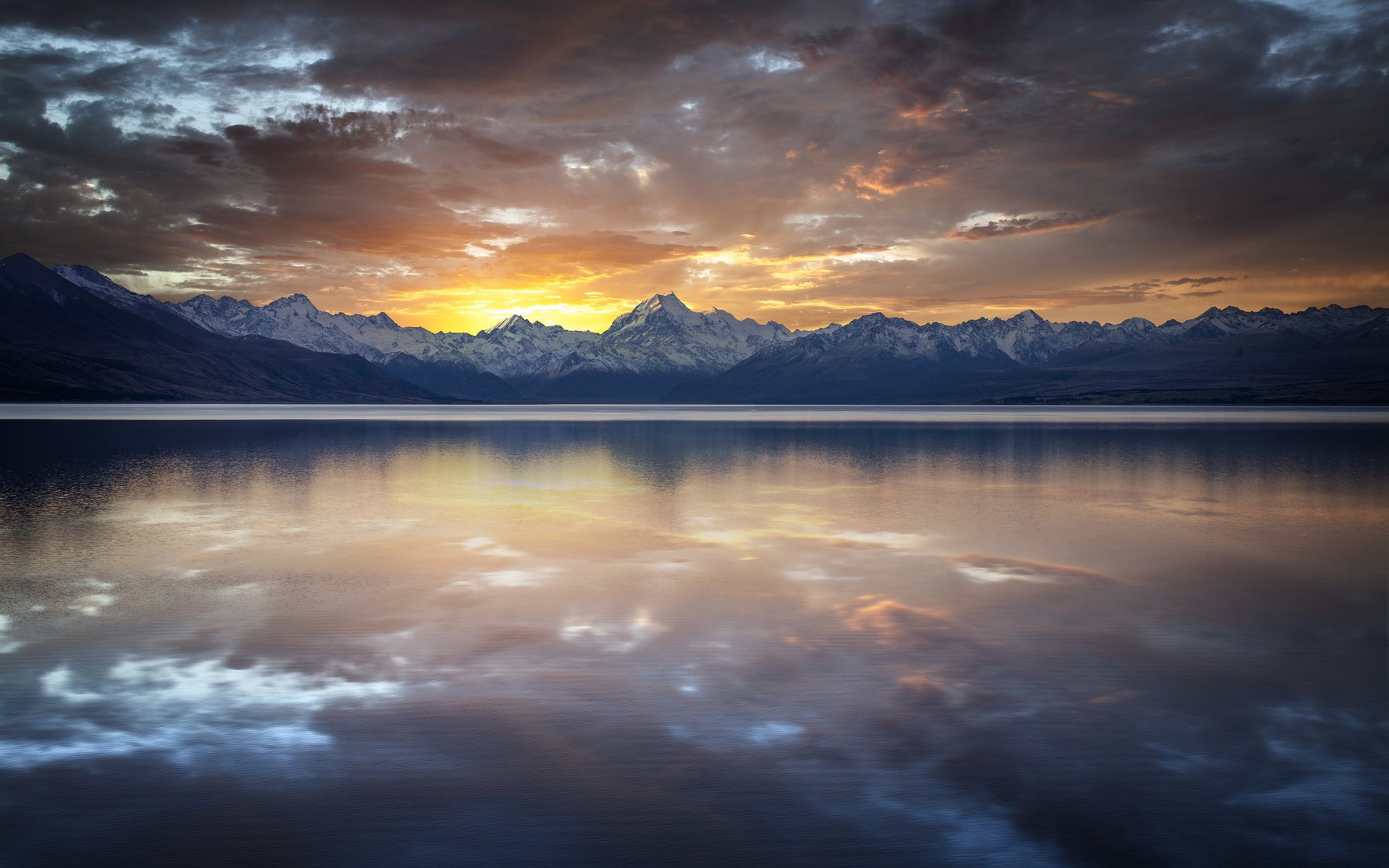 reflection, Sunset, Rocks, Clouds, Lake, Quiet, Range, Mountains Wallpaper