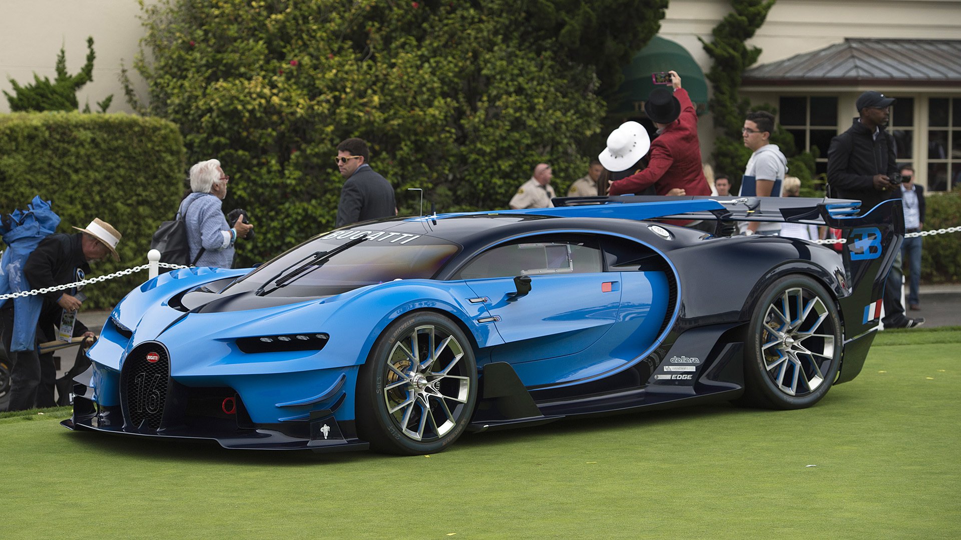 A New Horizon: The 2015 Bugatti Vision Gran Turismo Concept