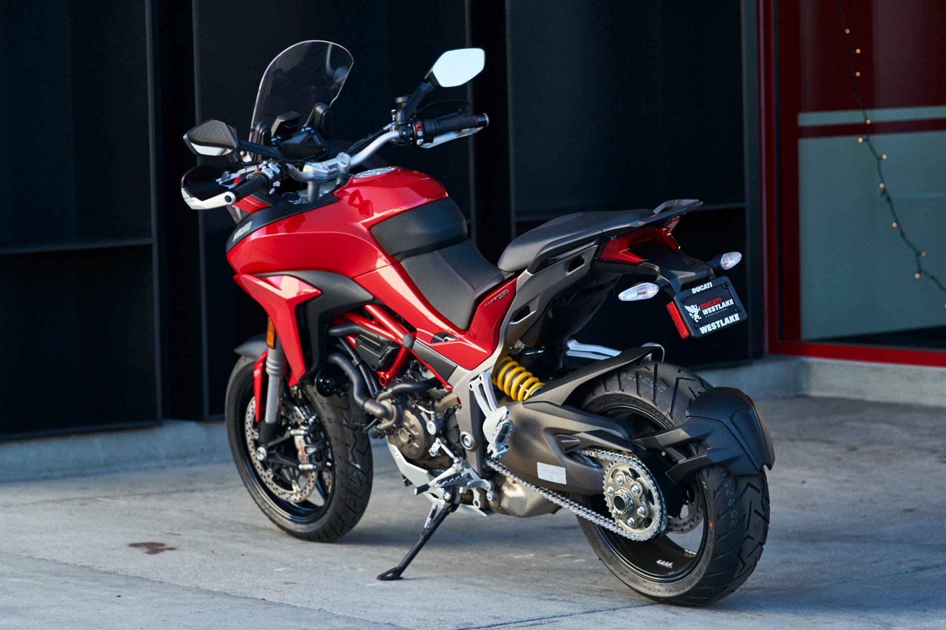 Ducati Multistrada 1200s