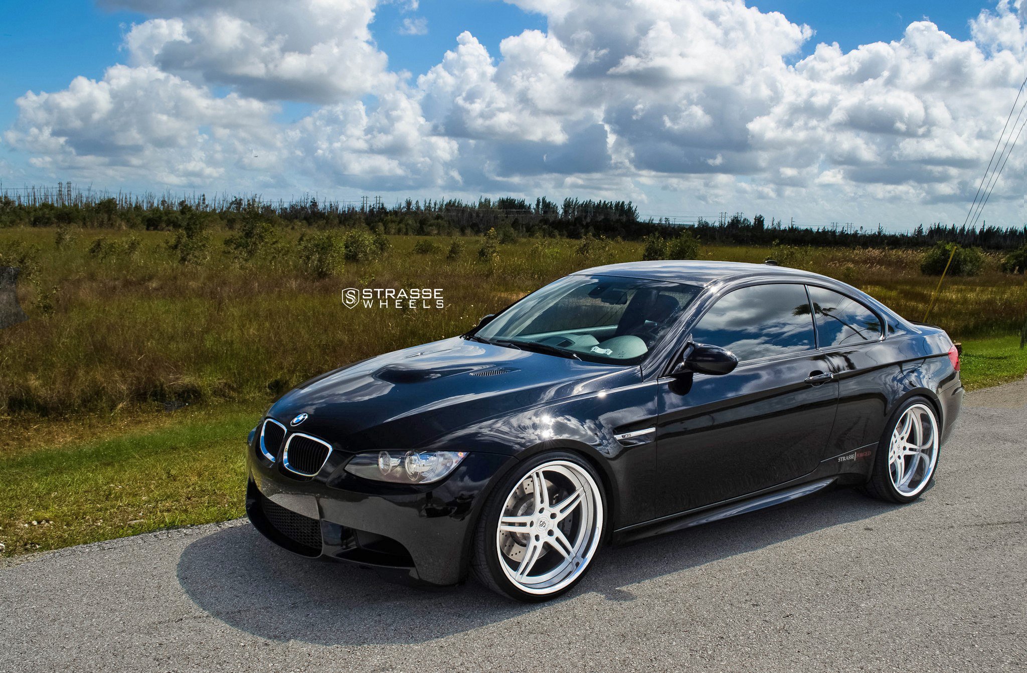 BMW m3 e92 черная