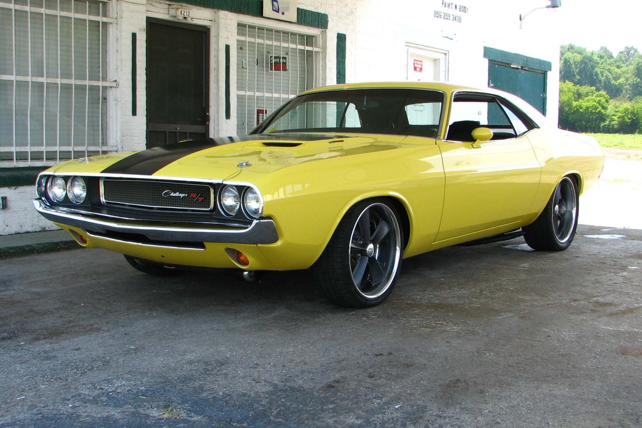 Dodge Challenger 1969 Р¶РµР»С‚С‹Р№