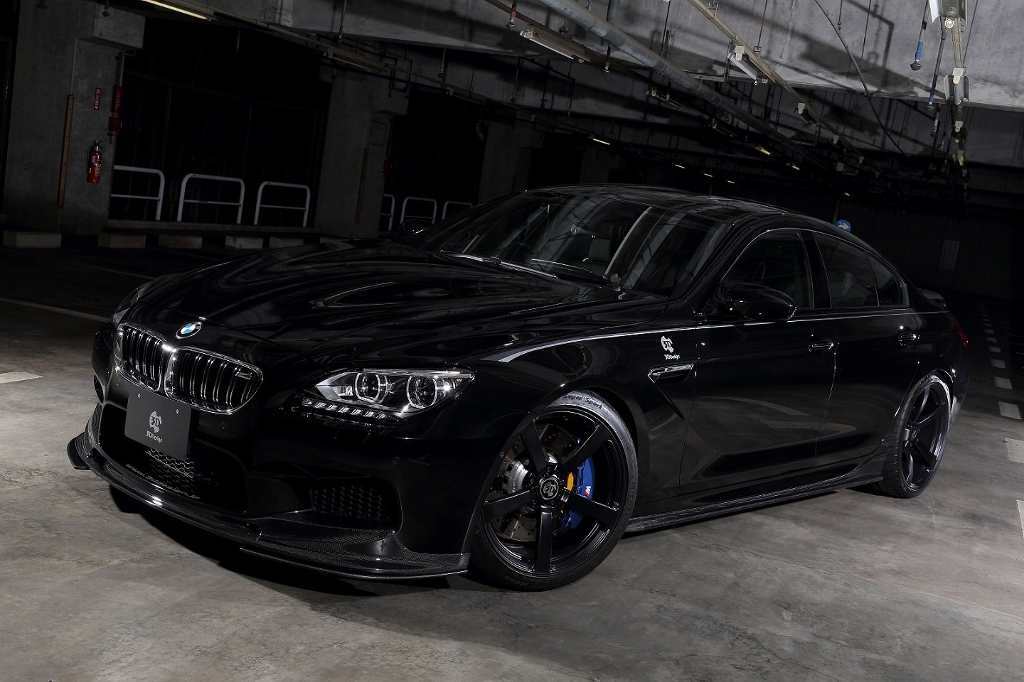 BMW m6 f13 черная