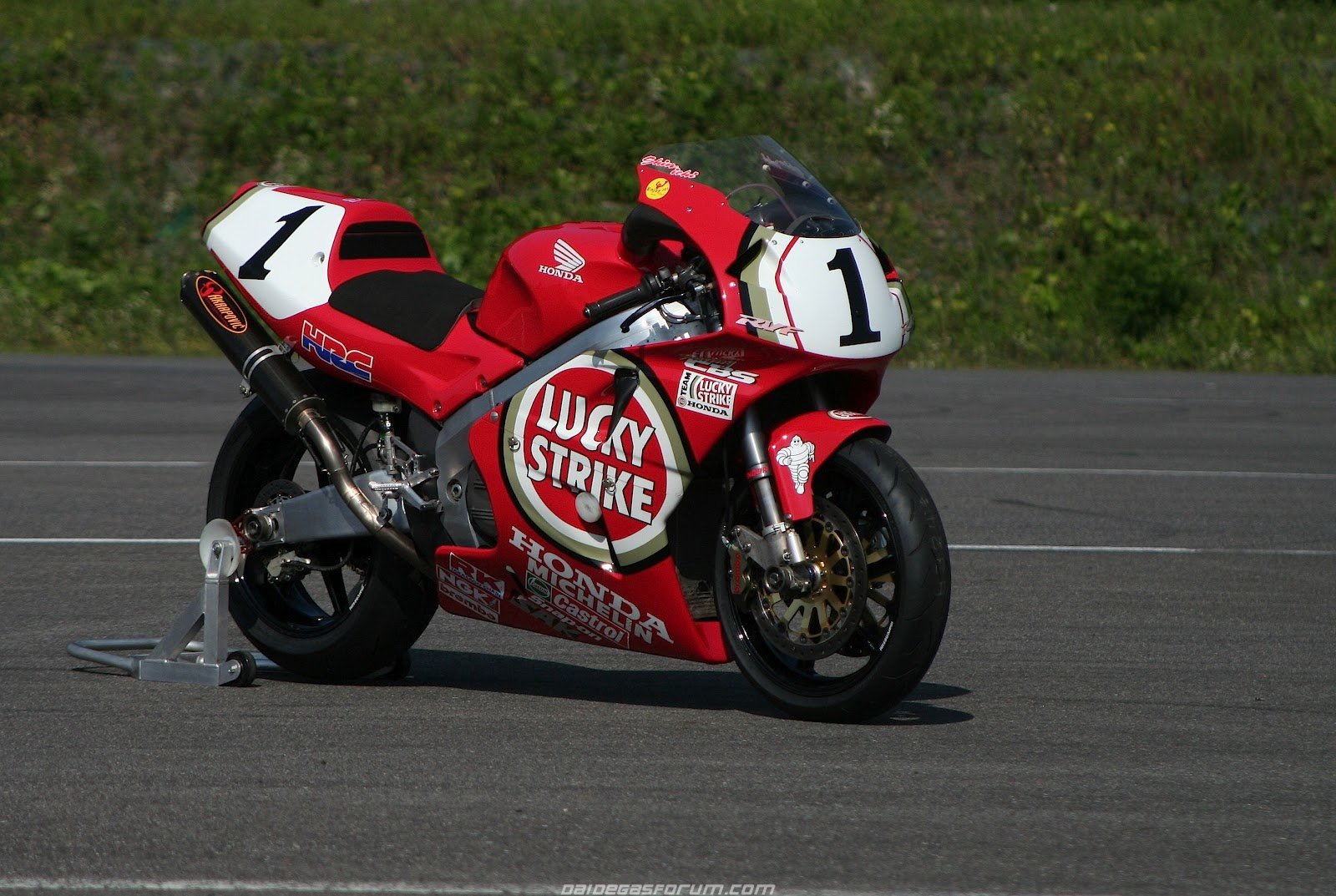 1999, Honda, Rc45, Superbike, Motorcycles Wallpaper