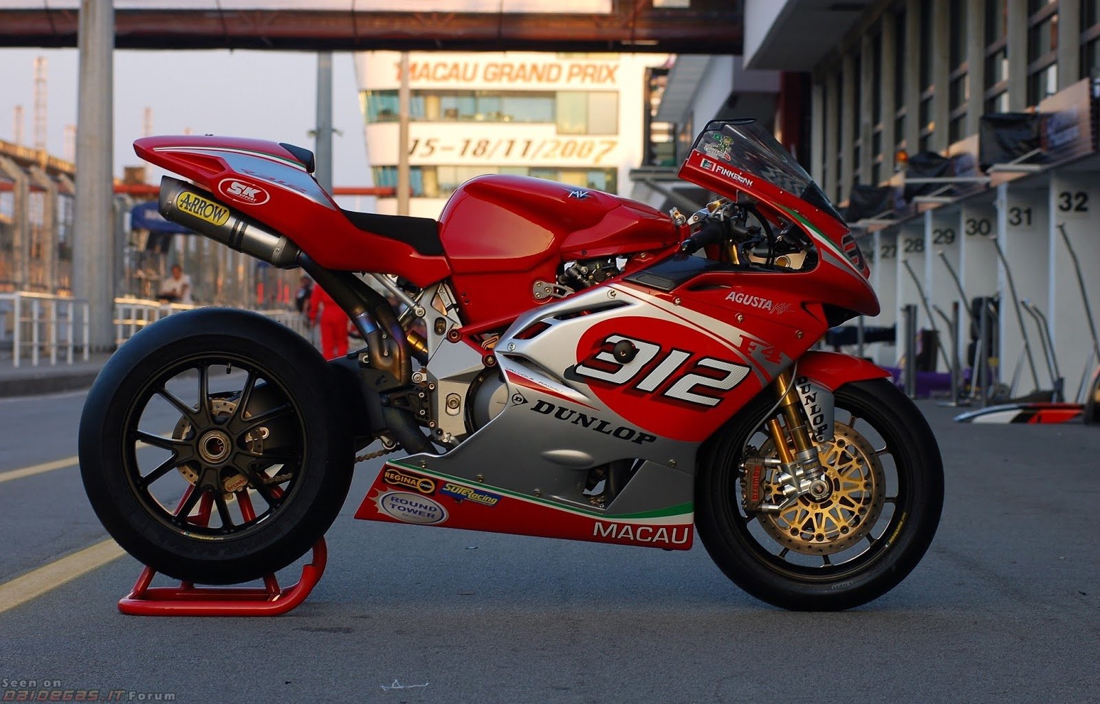 MV Agusta f4 4k