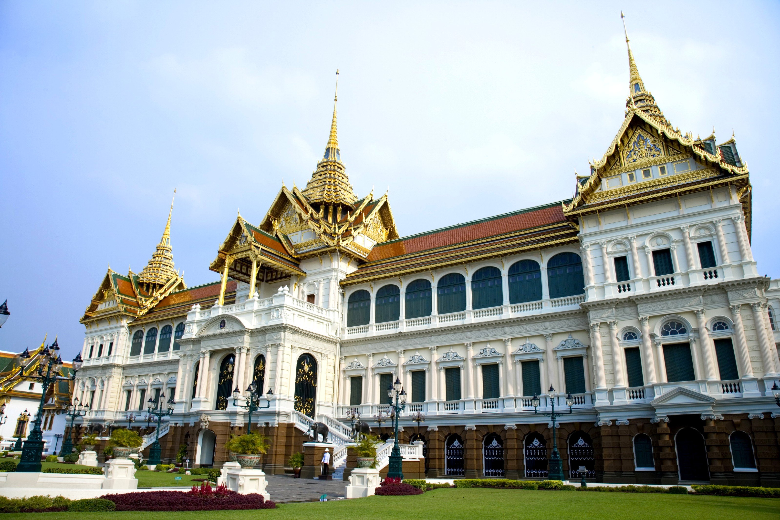 royal palace thailand Wallpaper