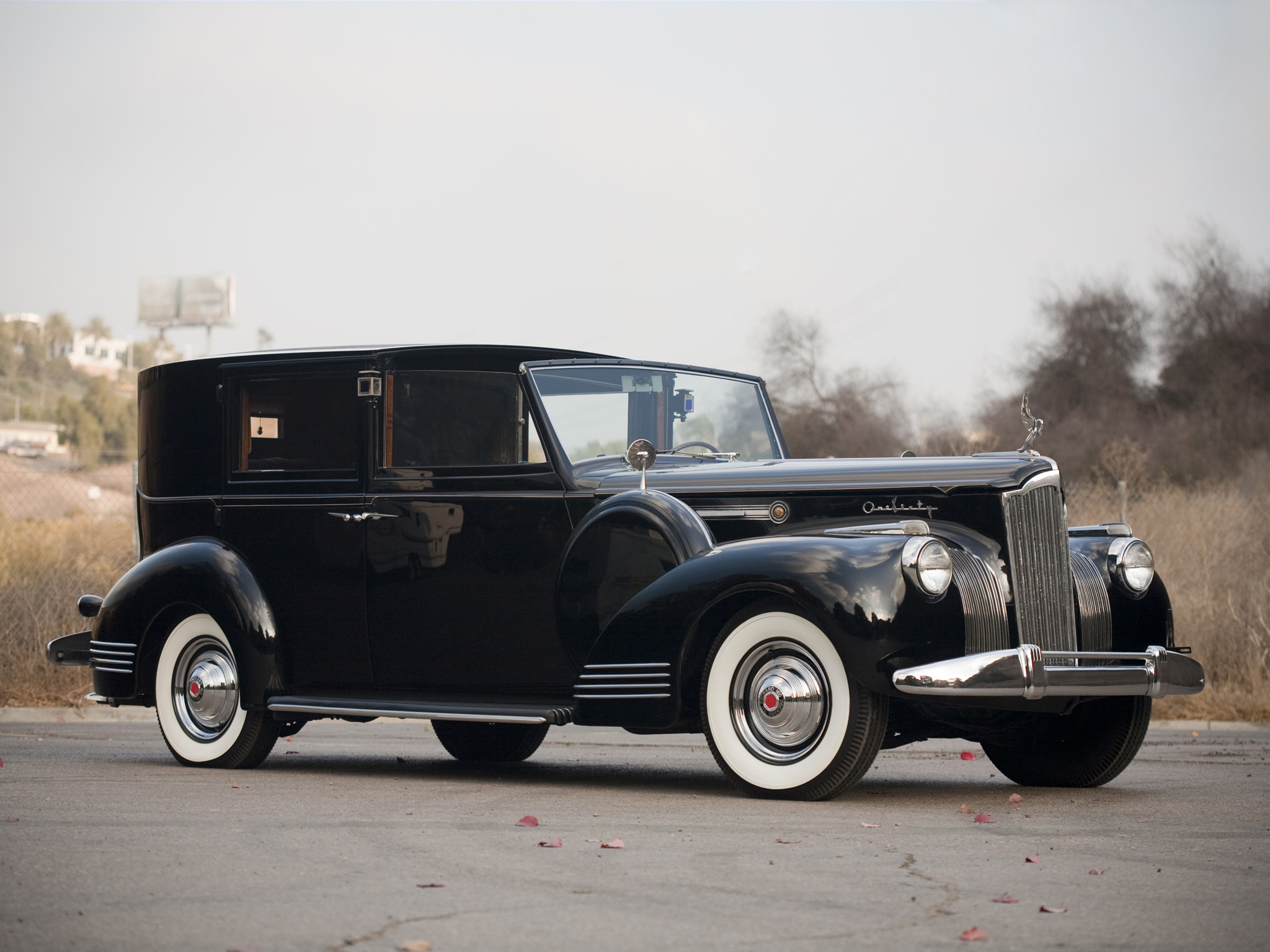 1941, Packard, 160, Super, Eight, Town, Car, Luxury, Retro Wallpaper