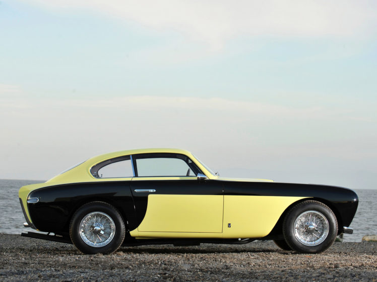 1952, Ferrari, 212, Inter, Vignale, Coupe, Bumblebee, Retro, Supercar, Supercars HD Wallpaper Desktop Background