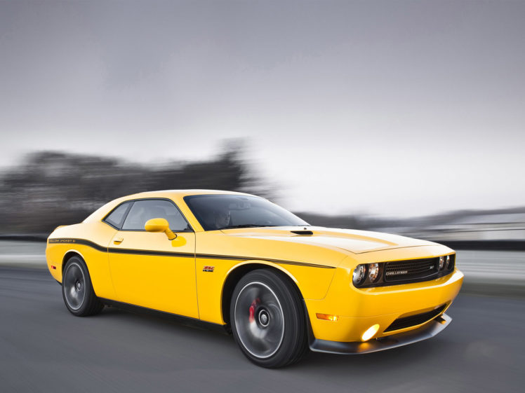 2011, Dodge, Challenger, Srt8, 392, Yellow, Jacket, Muscle HD Wallpaper Desktop Background