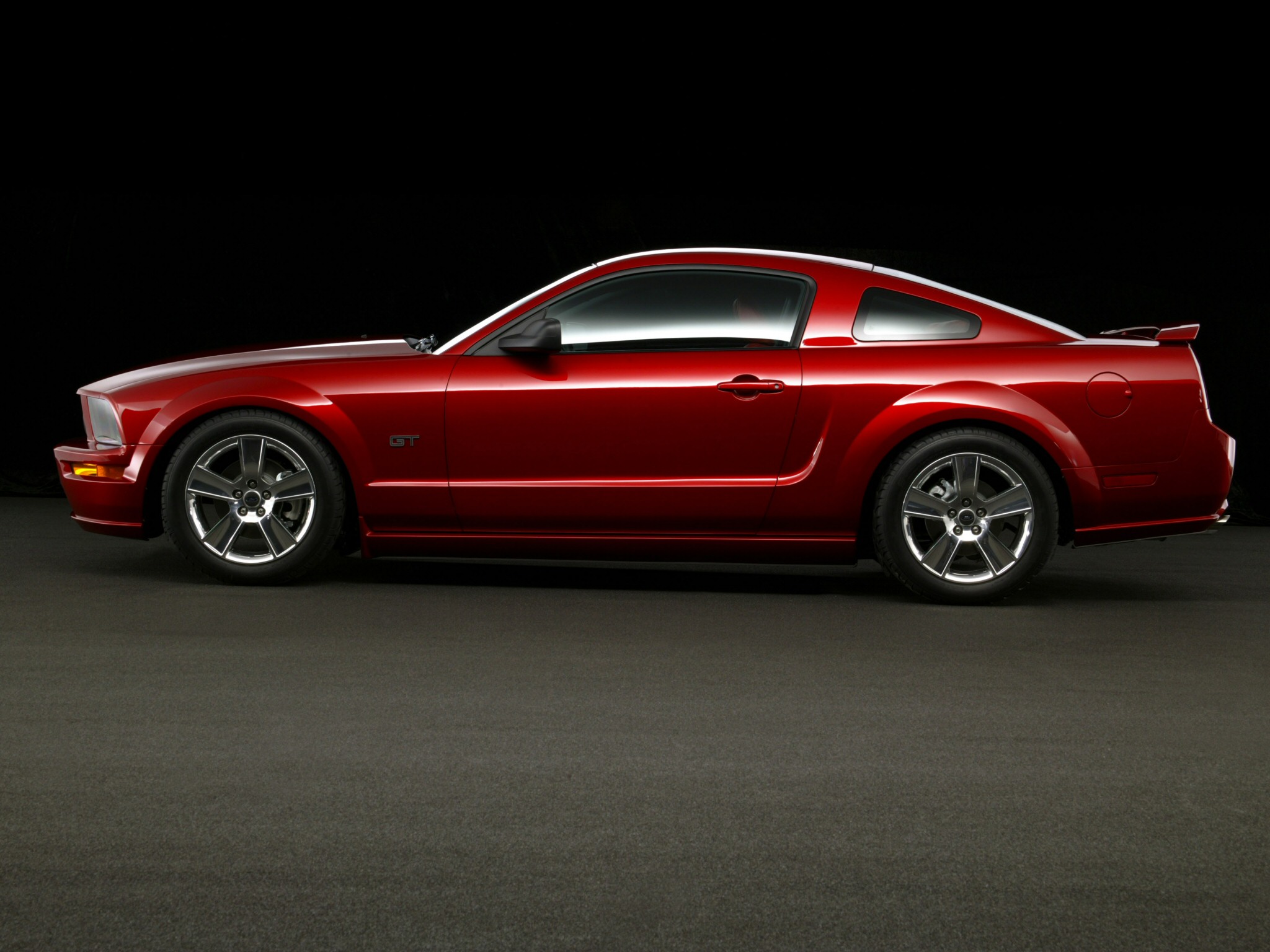  2005  Ford  Mustang  Muscle G t Wallpapers HD Desktop 