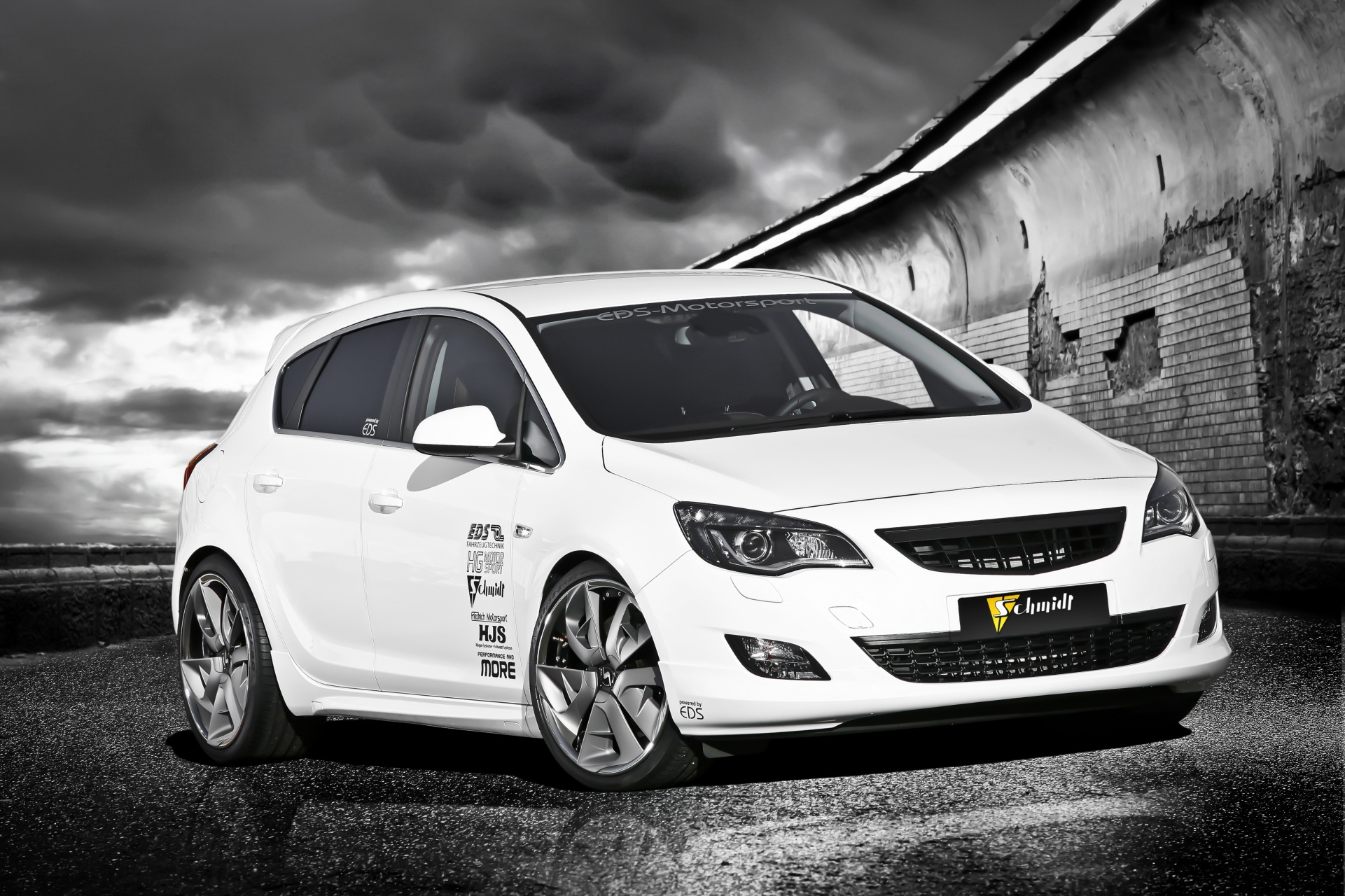 2011, Opel, Astra, Tuning Wallpaper