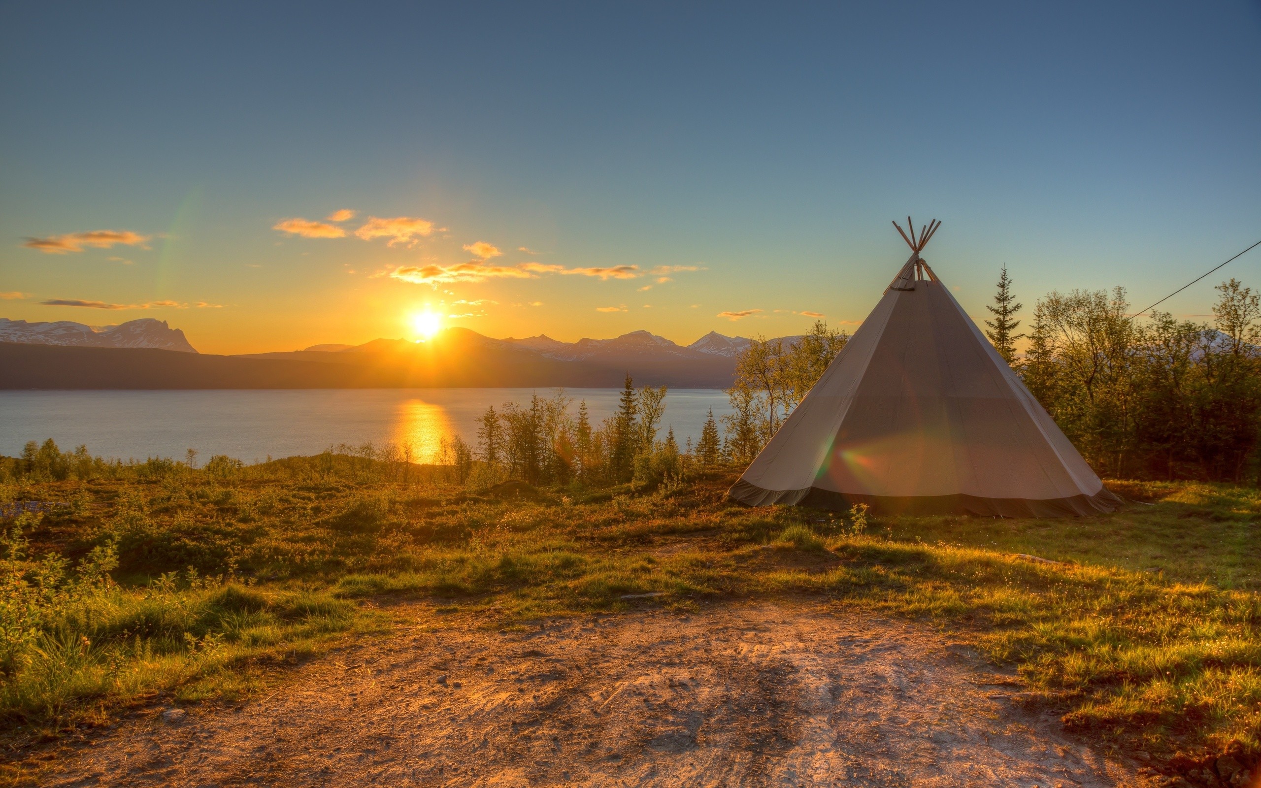landscapes, Sunlight, Tents Wallpaper