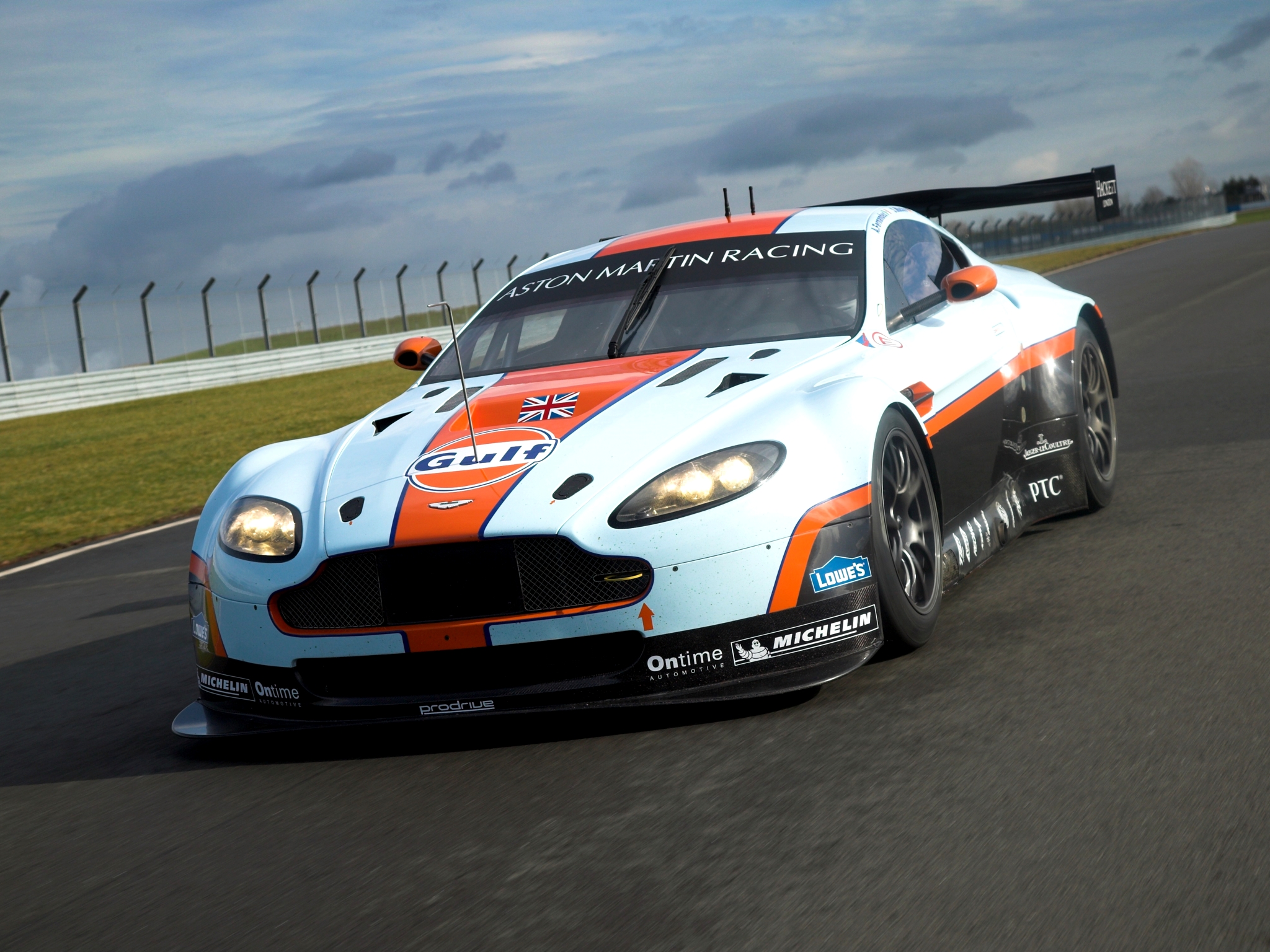 2012 Aston Martin V8 Vantage Gte Race Racing Supercar