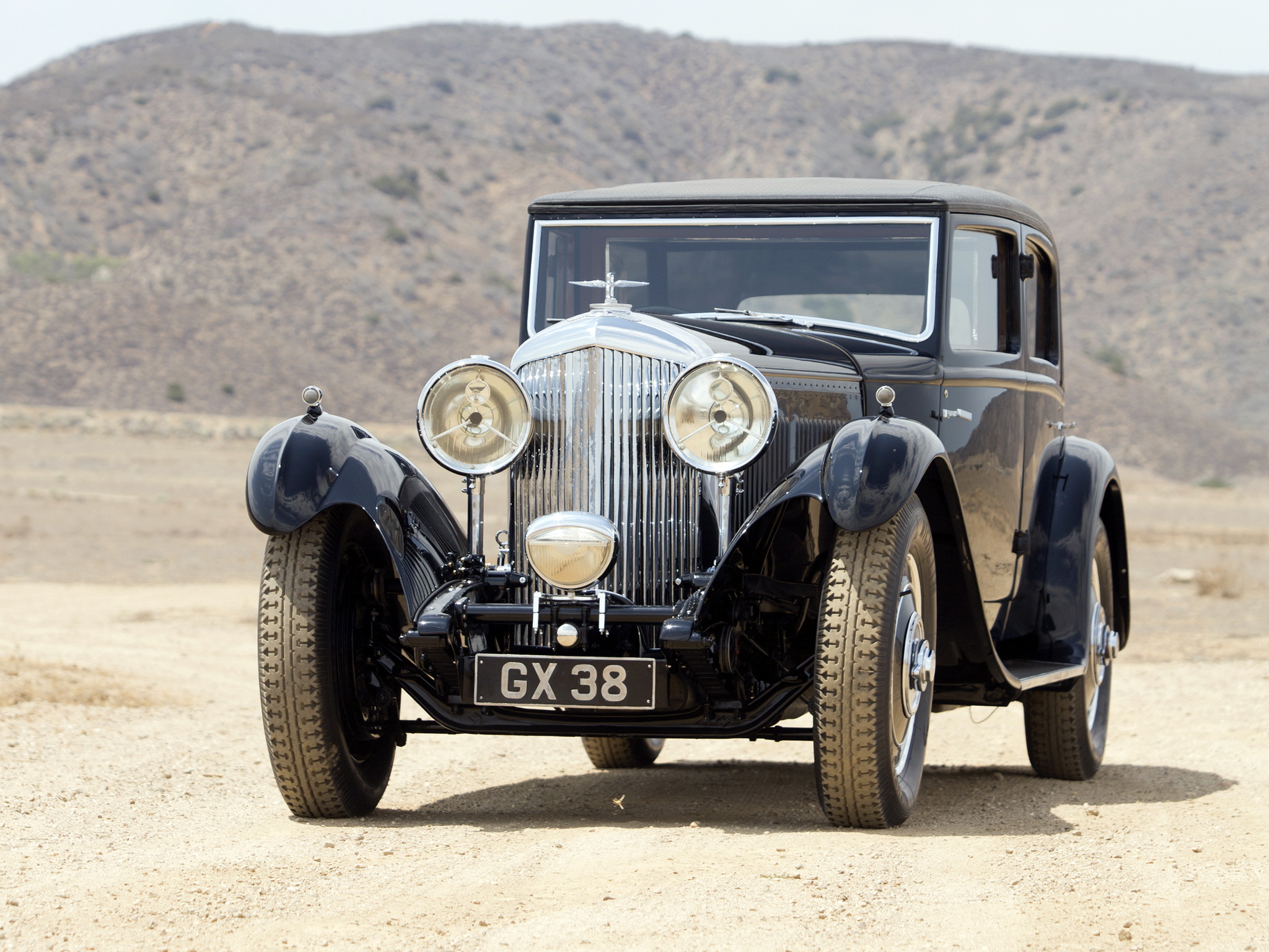 1932 8. Бентли 1932. Bentley 1932 года. Bentley 8 litre. Бентли раритет.