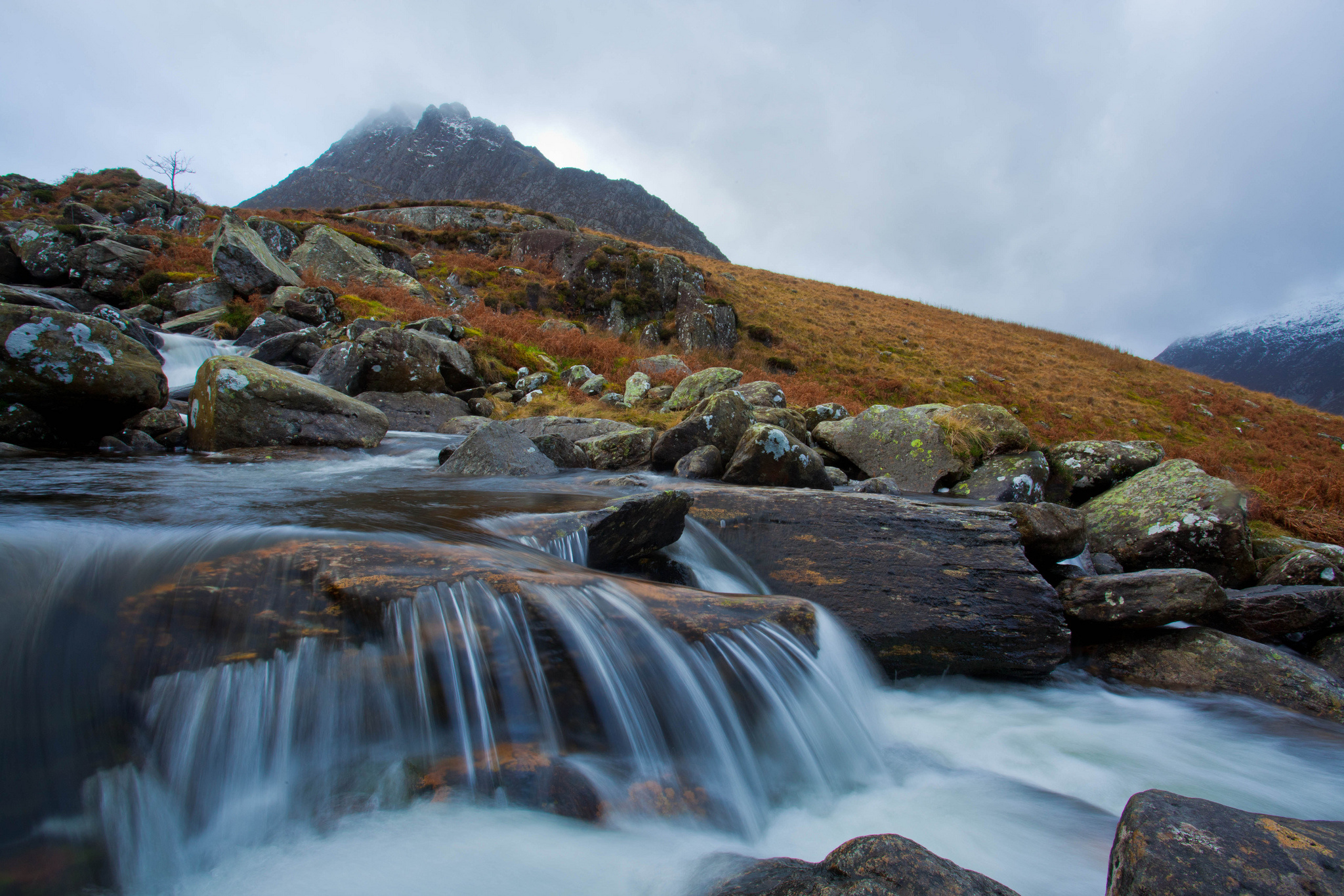 river, Stream, Rocks, Mountain Wallpaper