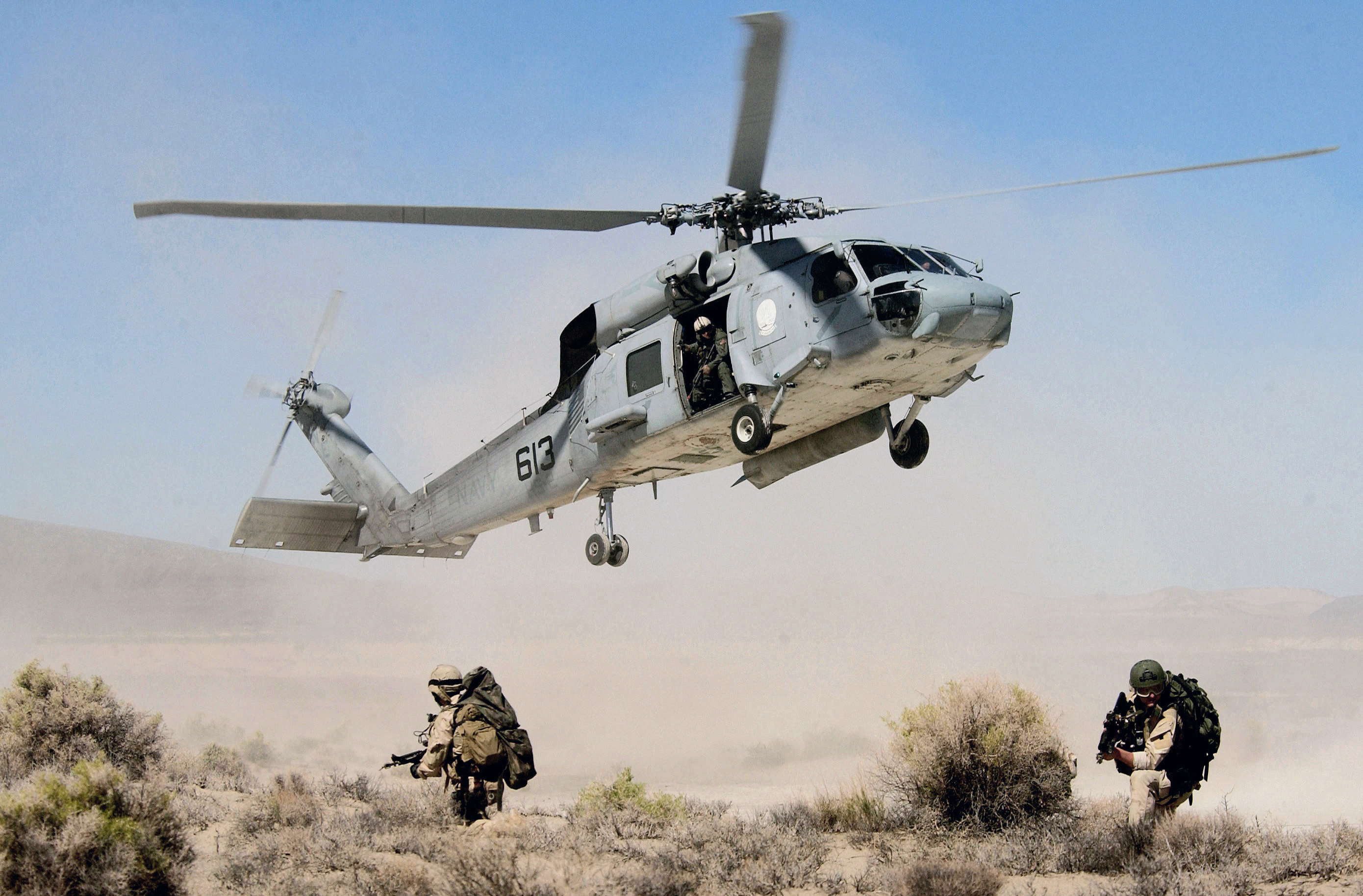 soldiers, Desert, Black, Hawk, Fighters, Helicopter, Military Wallpaper