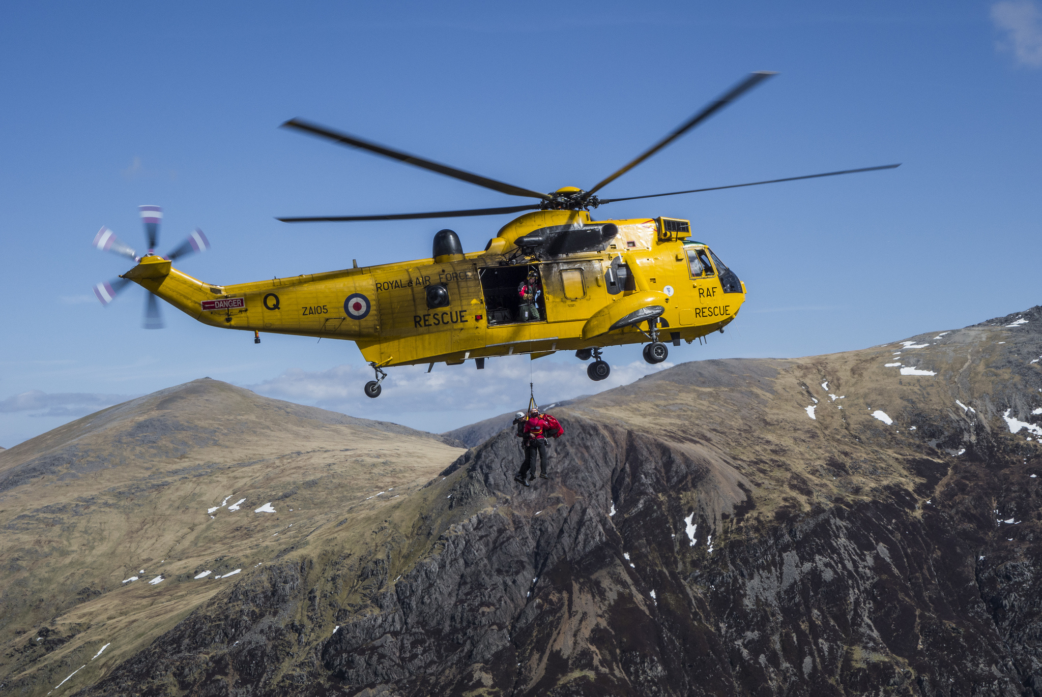 england, Mountains, Rescue, Helicopter, Military Wallpaper