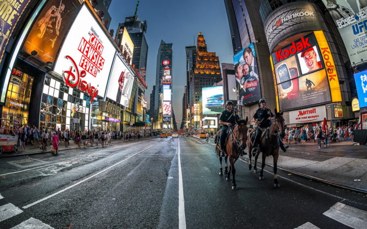 new, York, City, Night, Road, Night, Lights, Horse, Horses, Crowd, Police HD Wallpaper Desktop Background